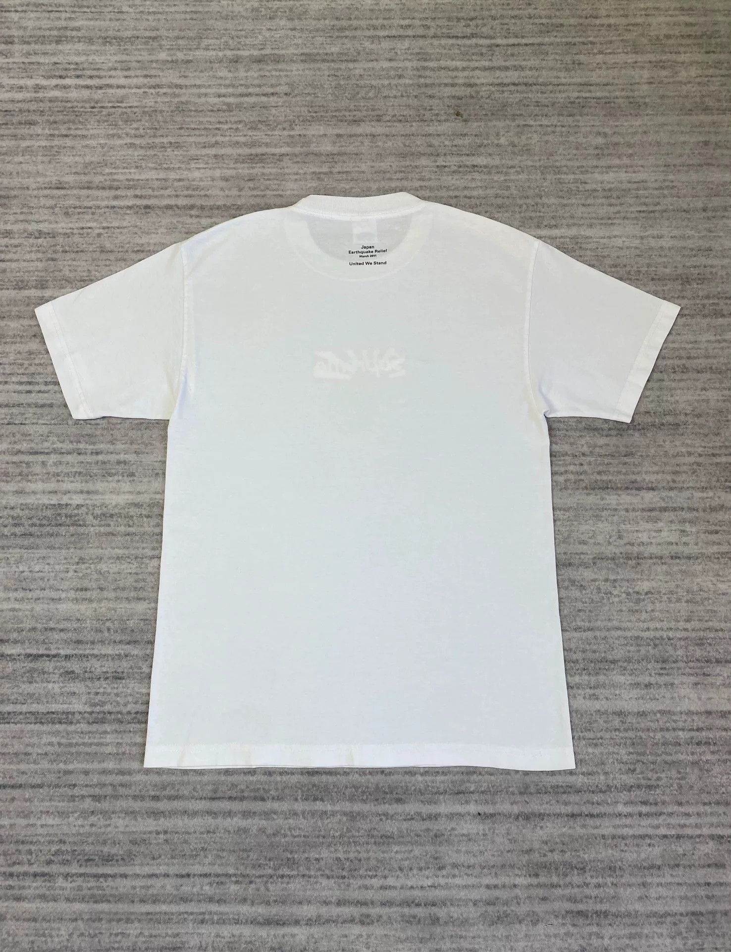 Supreme supreme japan relief box logo tee Size US M / EU 48-50 / 2 - 2 Thumbnail