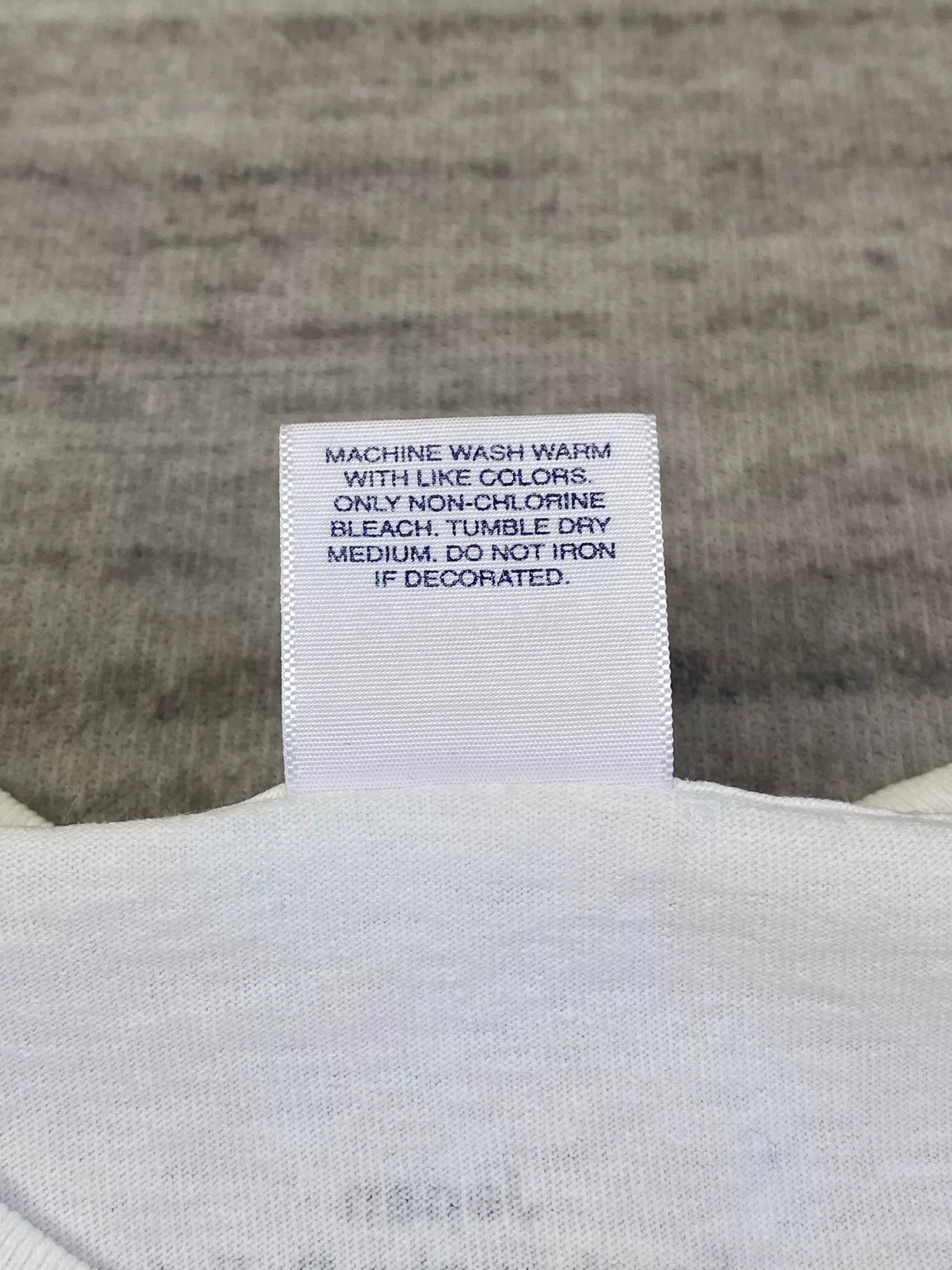 Supreme supreme japan relief box logo tee Size US M / EU 48-50 / 2 - 7 Thumbnail