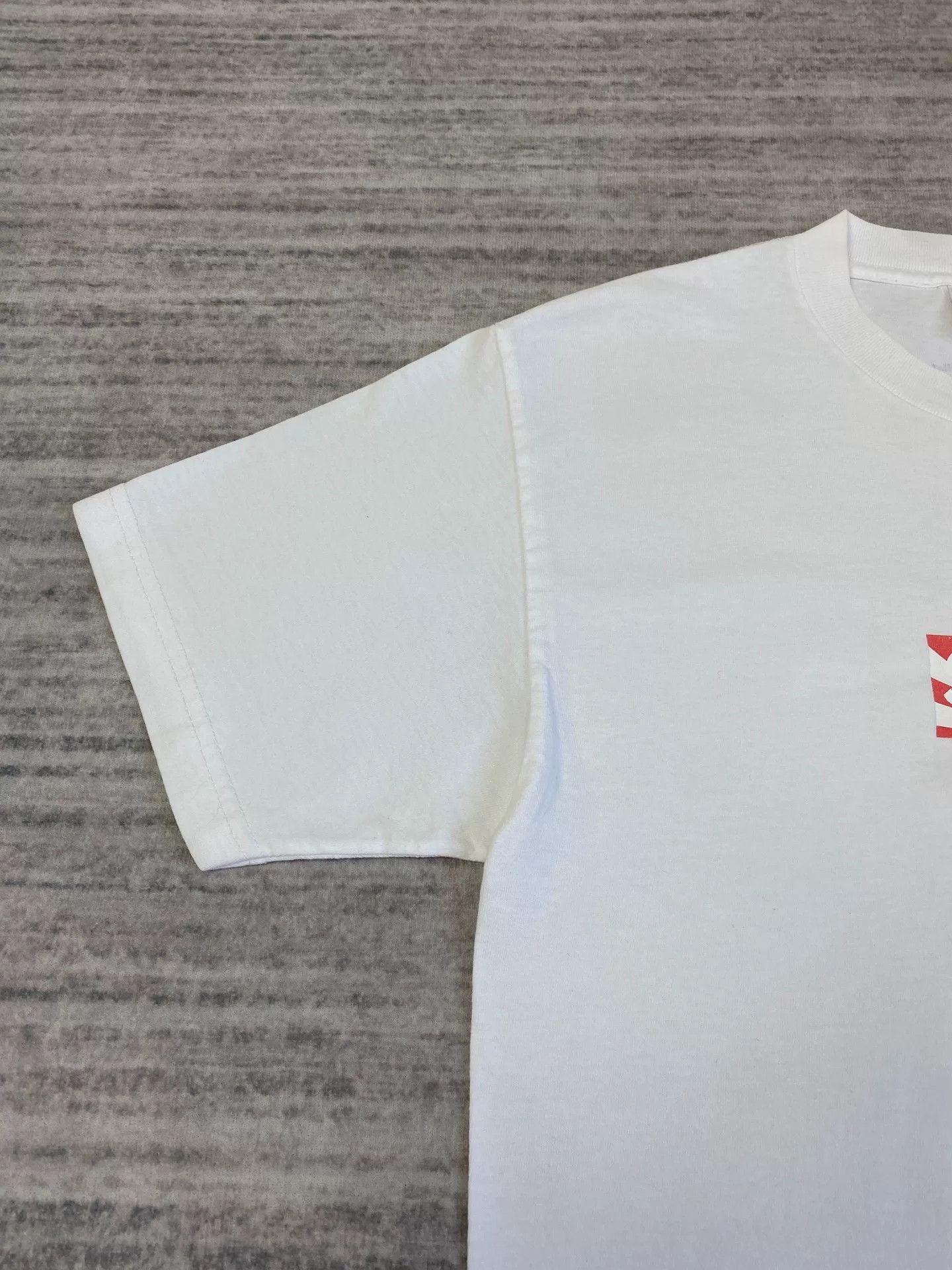 Supreme supreme japan relief box logo tee Size US M / EU 48-50 / 2 - 4 Thumbnail