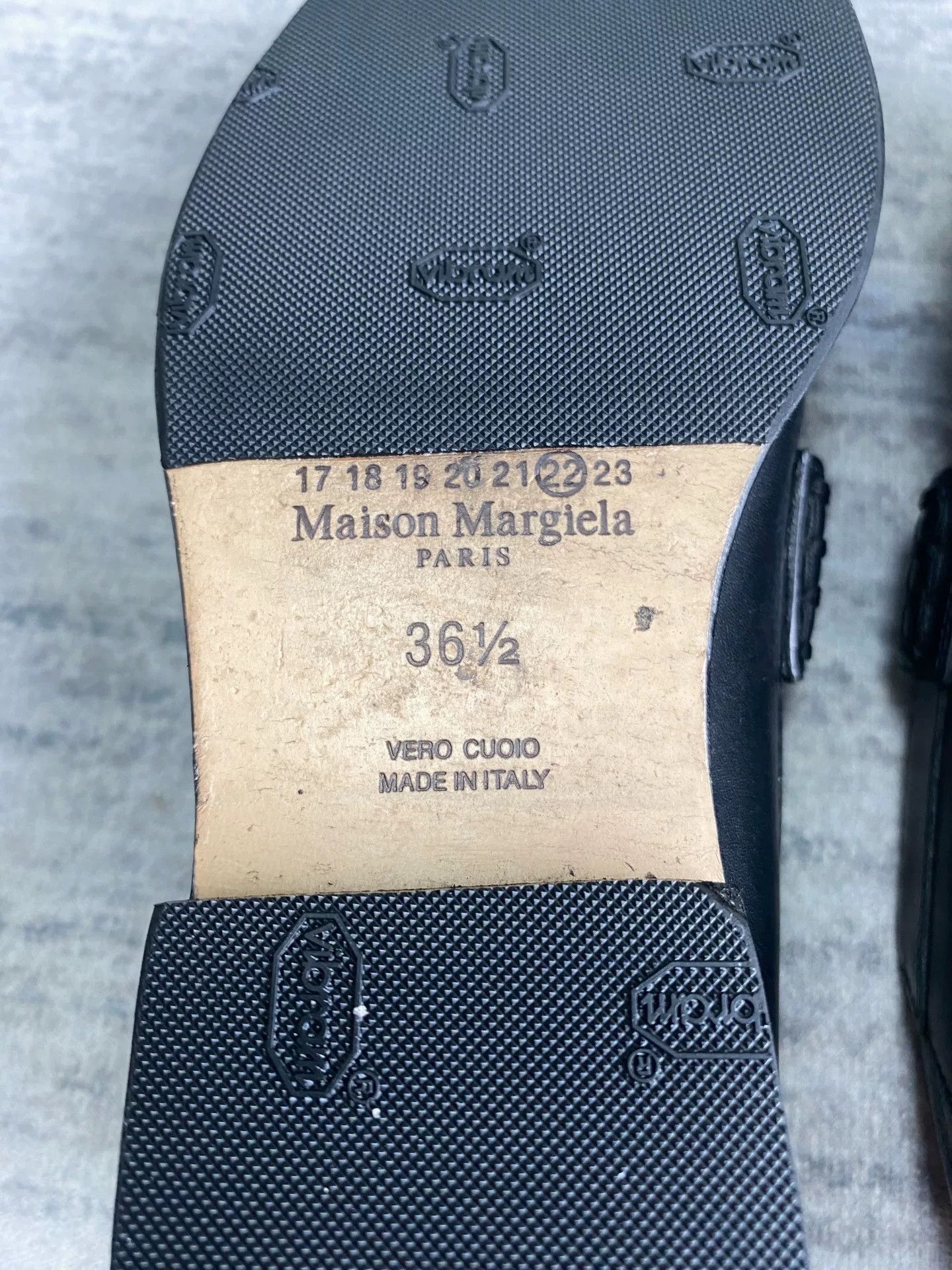 Maison Margiela Maison Margiela Black Leather Mary Jane Loafers Size US 6.5 / EU 39-40 - 7 Thumbnail
