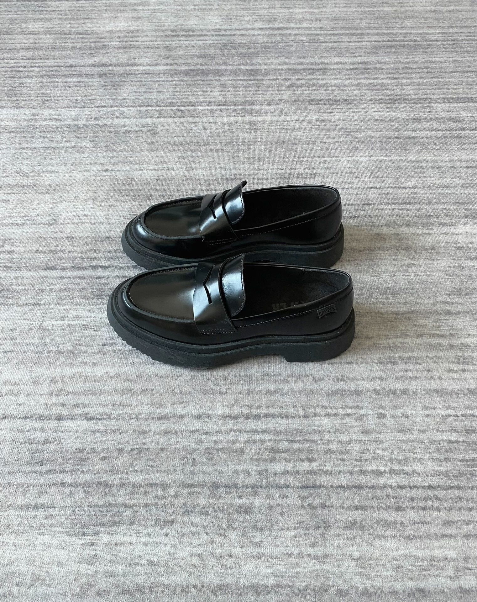 Camper Camper Walden Black Loafers for Women Size US 6 / IT 36 - 3 Thumbnail