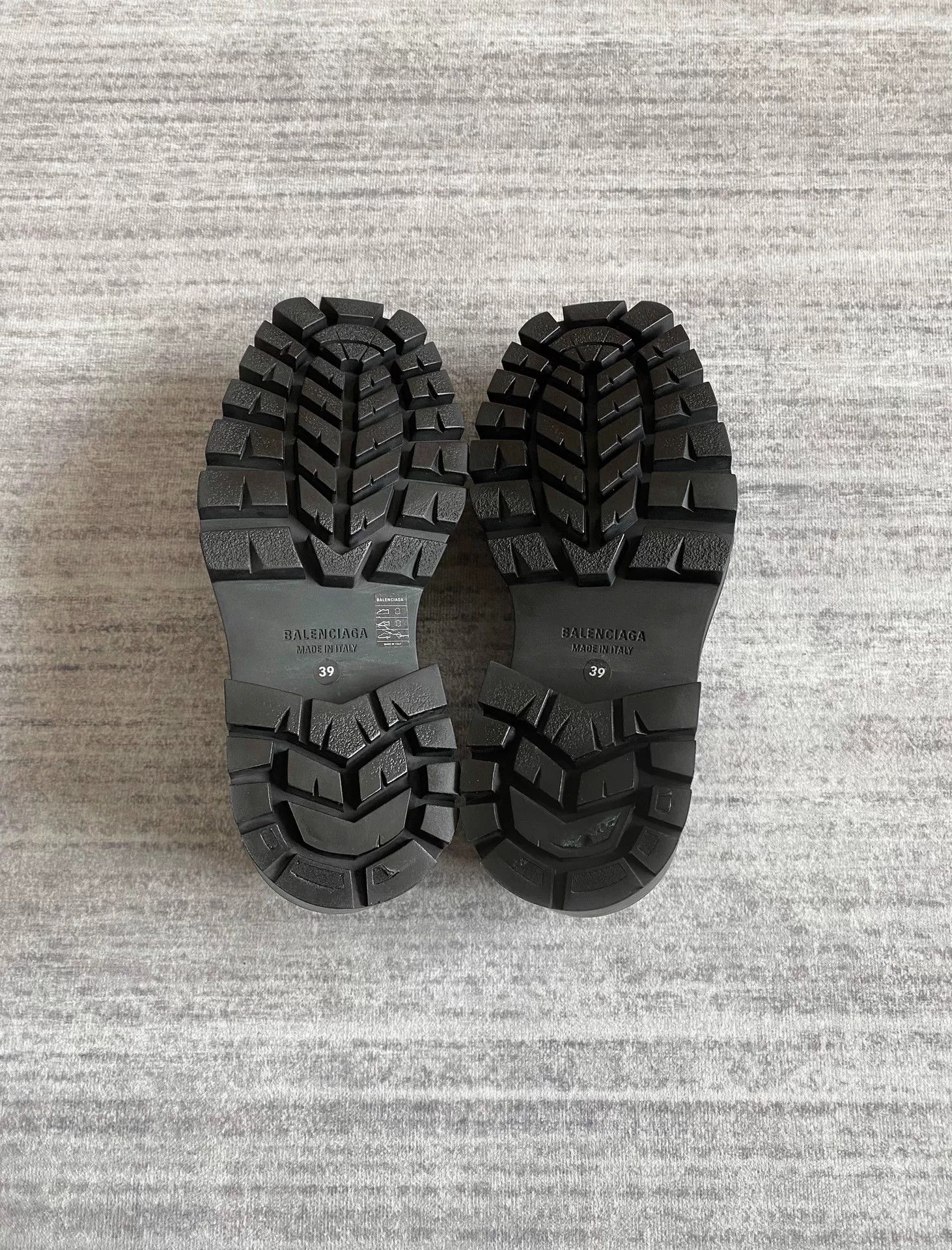 Balenciaga balenciaga rhino derby thick sole shoes Size US 8.5 / EU 41-42 - 6 Thumbnail