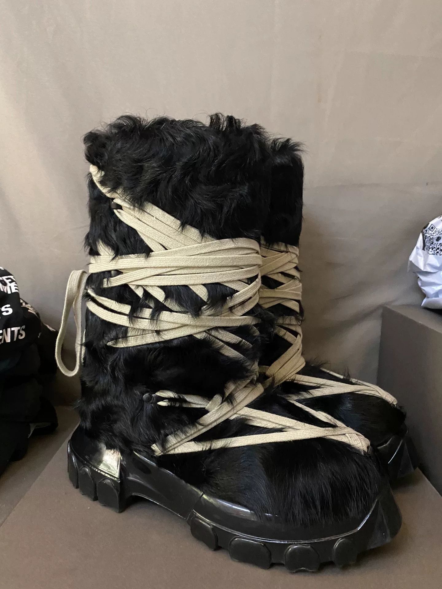 Rick Owens rick owens fur lace-up snow boots Size US 7.5 / IT 37.5 - 3 Thumbnail