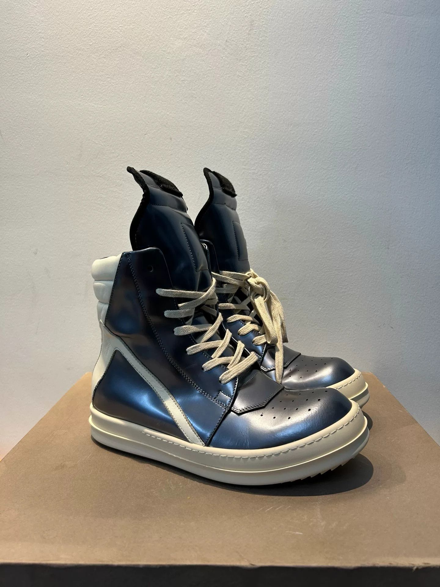 Rick Owens rick owens mirrored triangle high-top sneakers Size US 6 / IT 36 - 3 Thumbnail