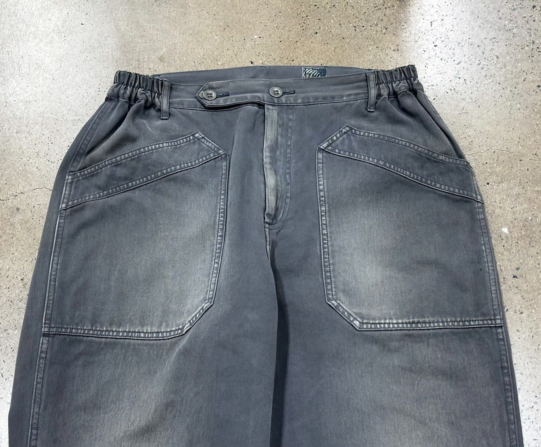 Visvim visvim grey carroll pants with elastic cuffs Size US 30 / EU 46 - 4 Thumbnail