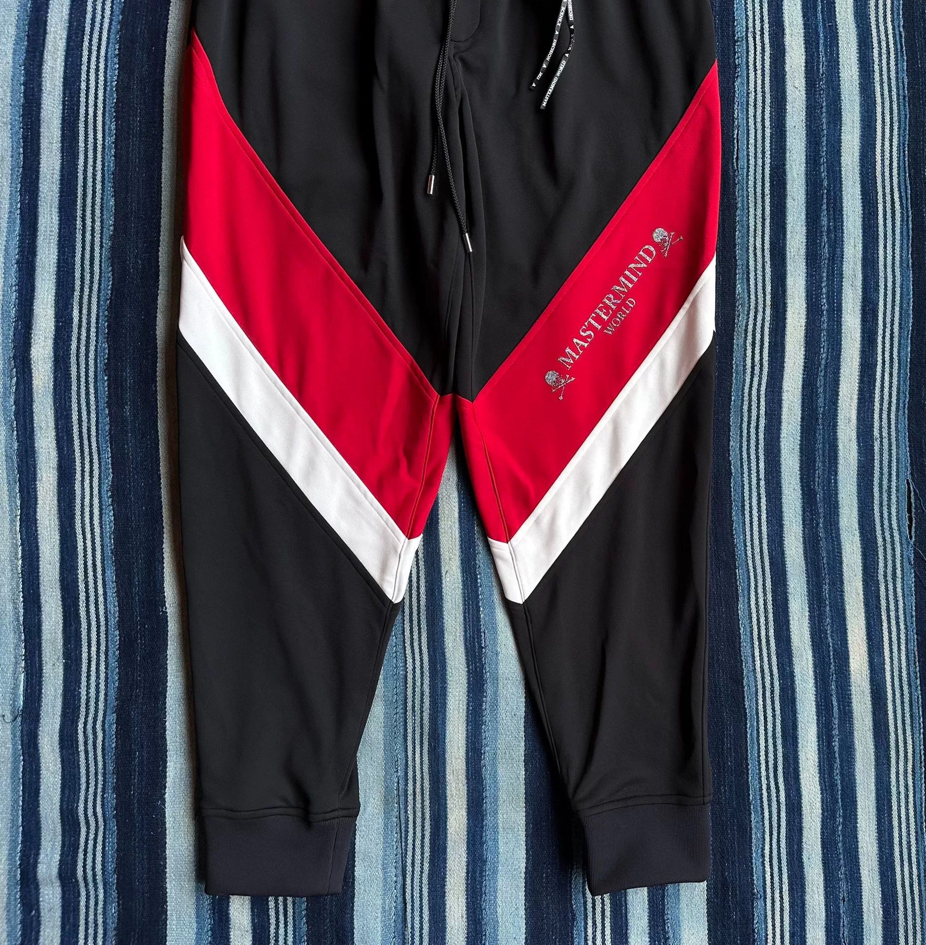 Mastermind Japan mastermind japan athletic jogger pants with logo Size US 32 / EU 48 - 5 Thumbnail