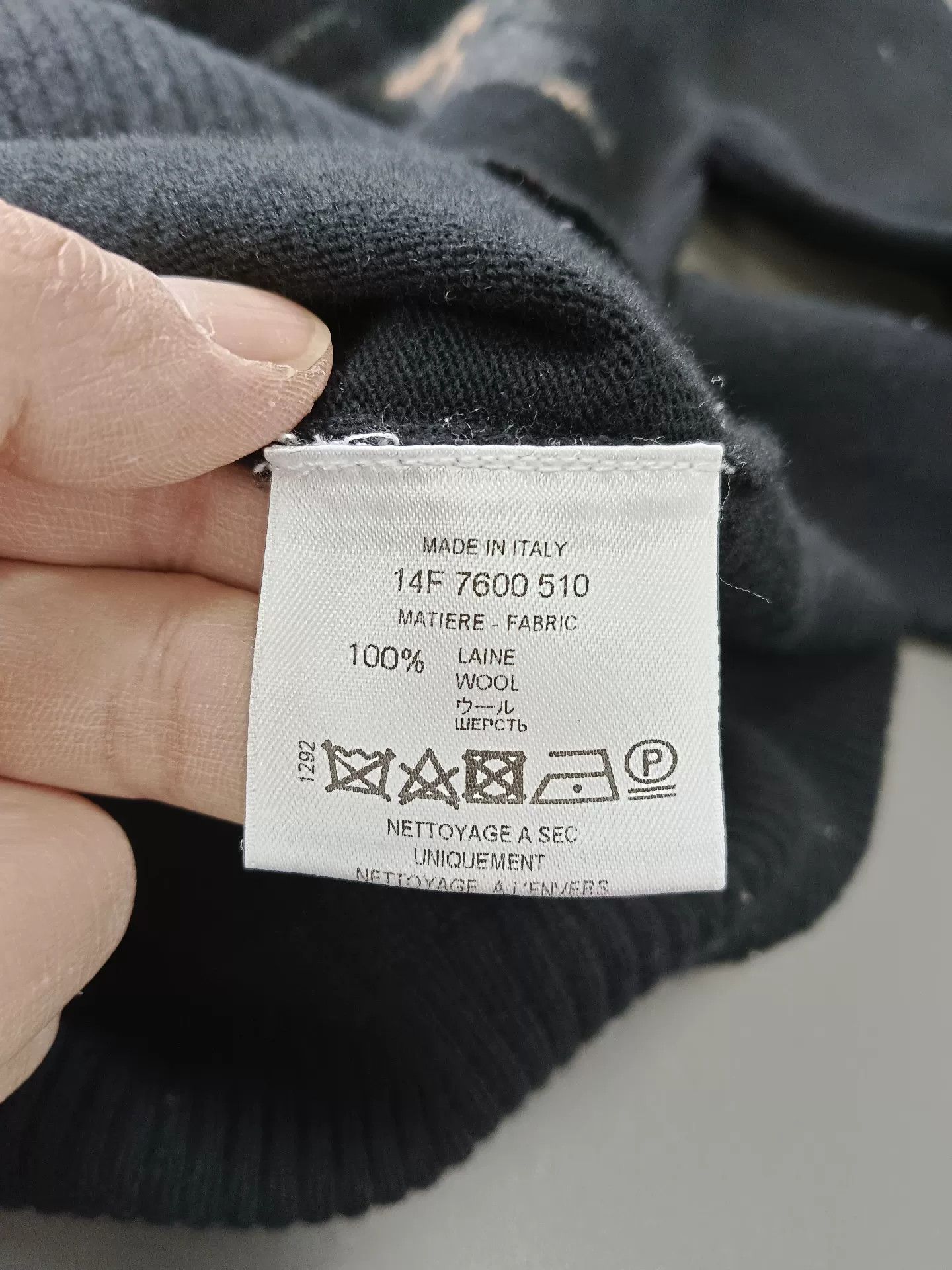 Givenchy Givenchy Long Sleeve Black Knit Sweater Size US S / EU 44-46 / 1 - 4 Thumbnail