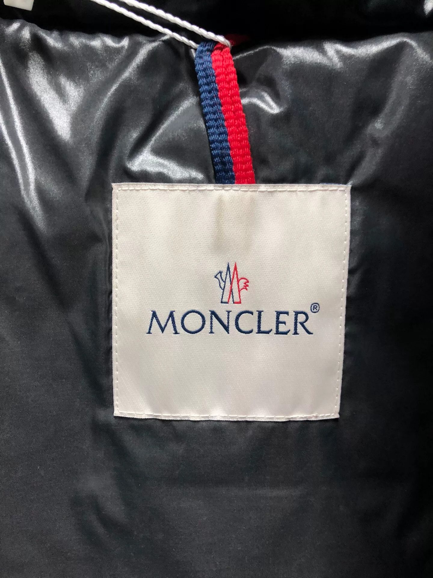 Moncler moncler maya series black down jacket Size US L / EU 52-54 / 3 - 5 Thumbnail