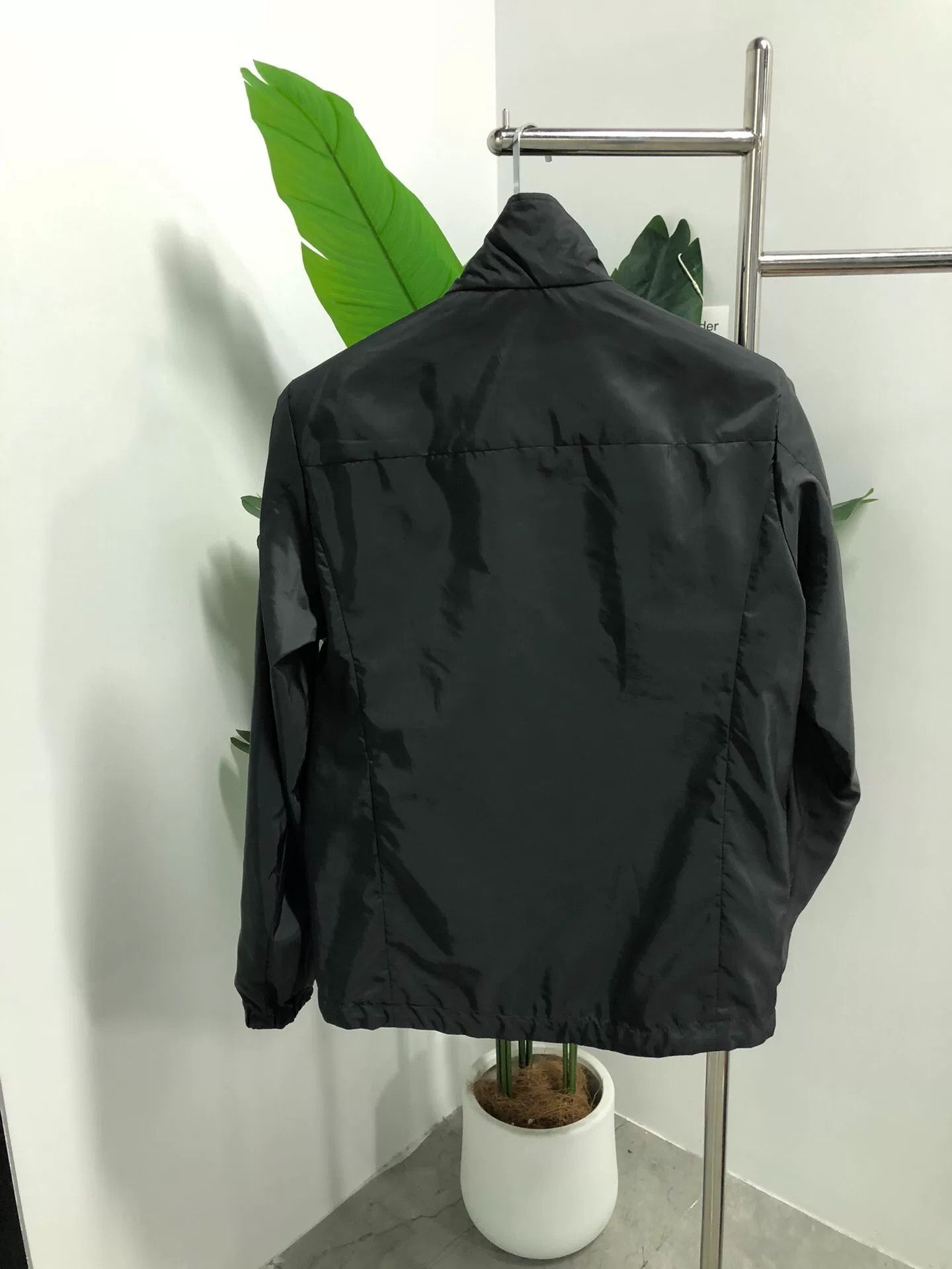 Prada Prada Double-Sided Jacket in Black Color Size US L / EU 52-54 / 3 - 4 Thumbnail