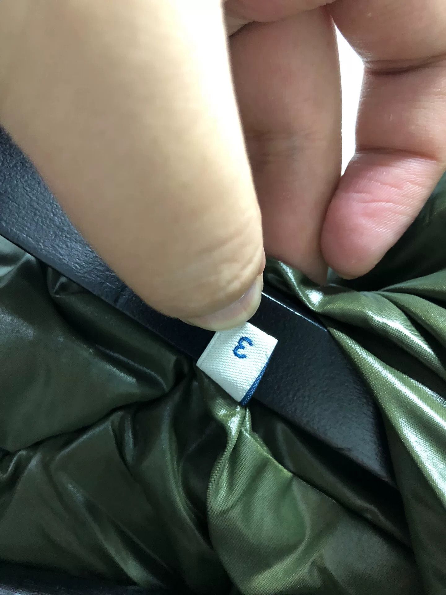 Moncler moncler maya series down jacket forest green Size US L / EU 52-54 / 3 - 8 Thumbnail