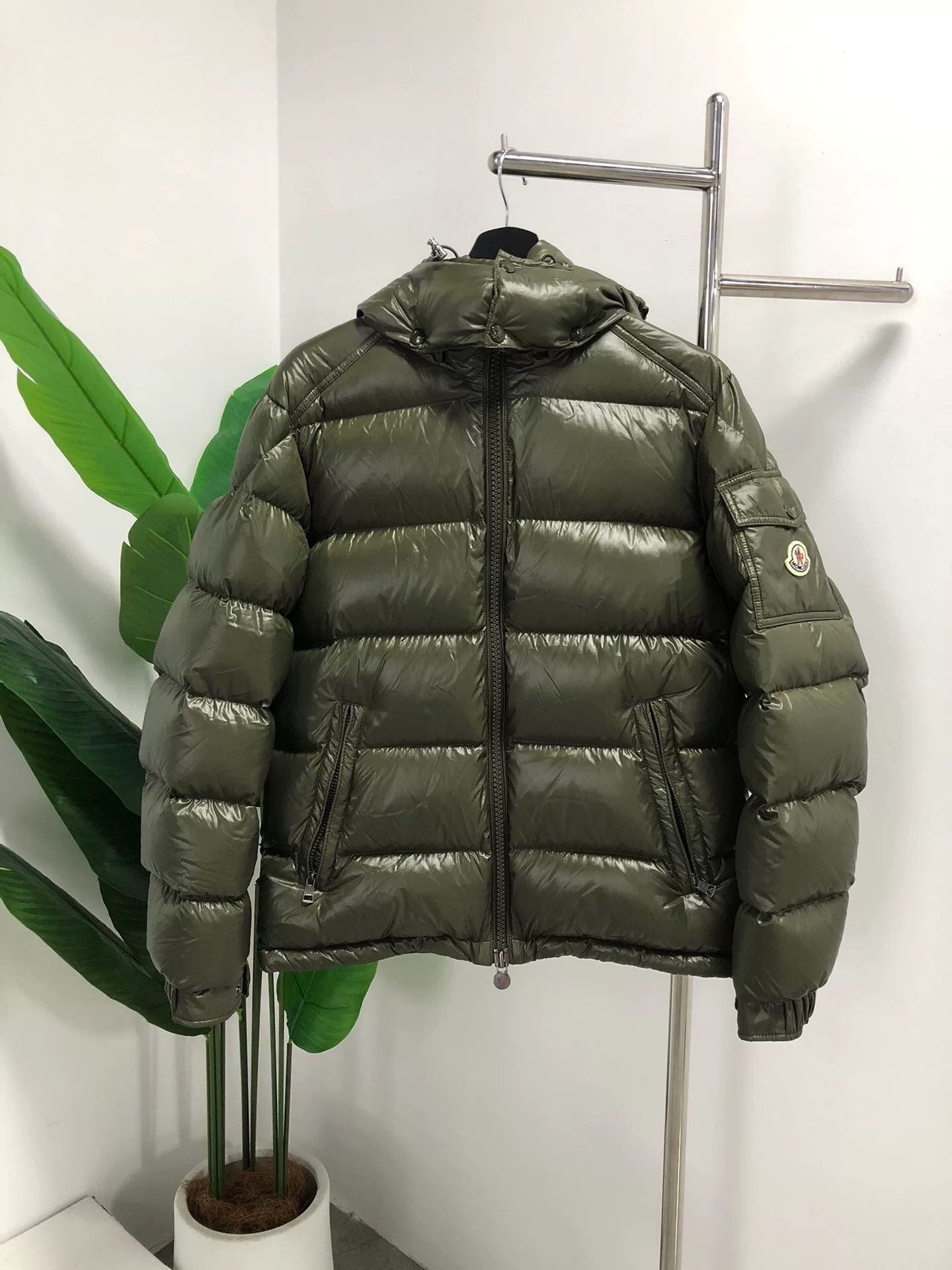Moncler moncler maya series down jacket forest green Size US L / EU 52-54 / 3 - 2 Thumbnail