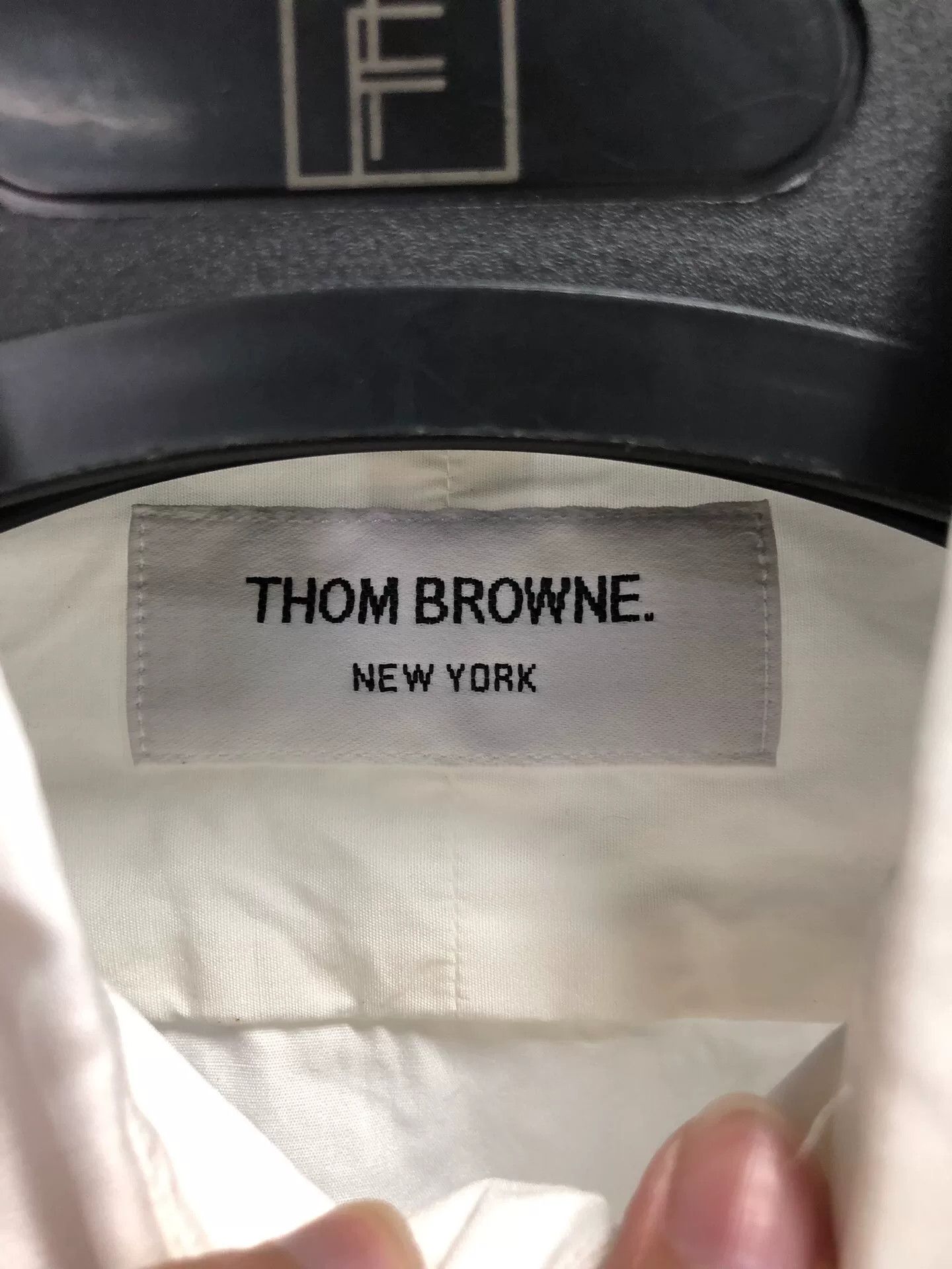 Thom Browne thom browne white logo cotton button-up shirt Size US S / EU 44-46 / 1 - 3 Thumbnail