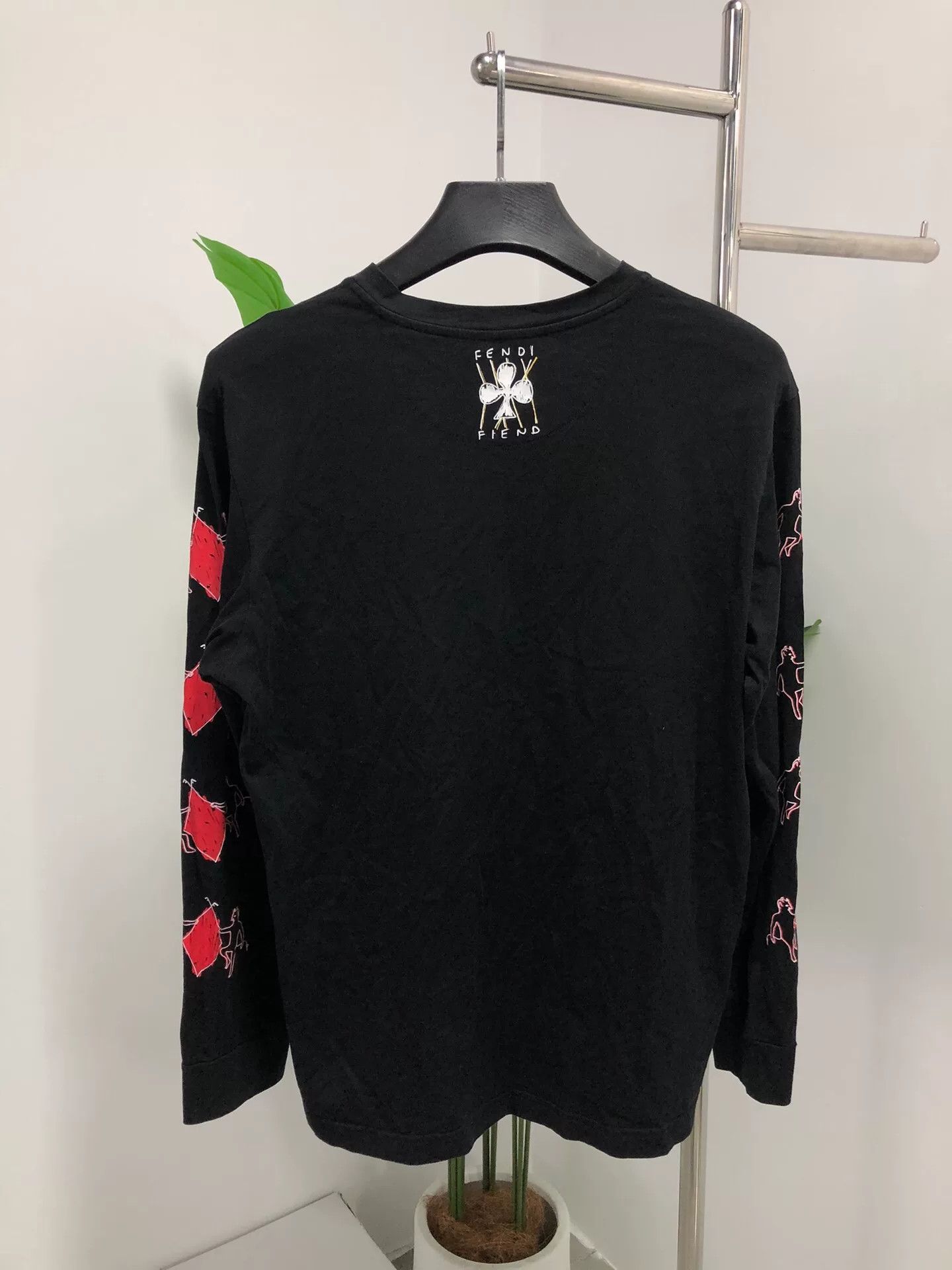 Fendi Fendi Graffiti Heart Print Black Sweatshirt Size S / US 4 / IT 40 - 2 Thumbnail