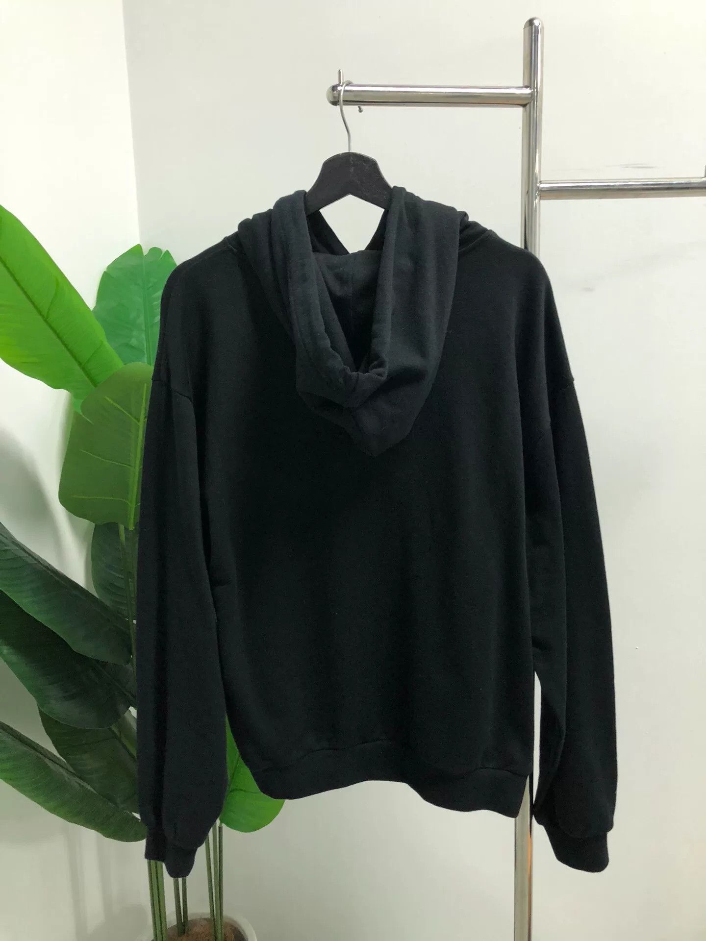 Celine celine black embroidered hooded sweatshirt Size US L / EU 52-54 / 3 - 2 Thumbnail