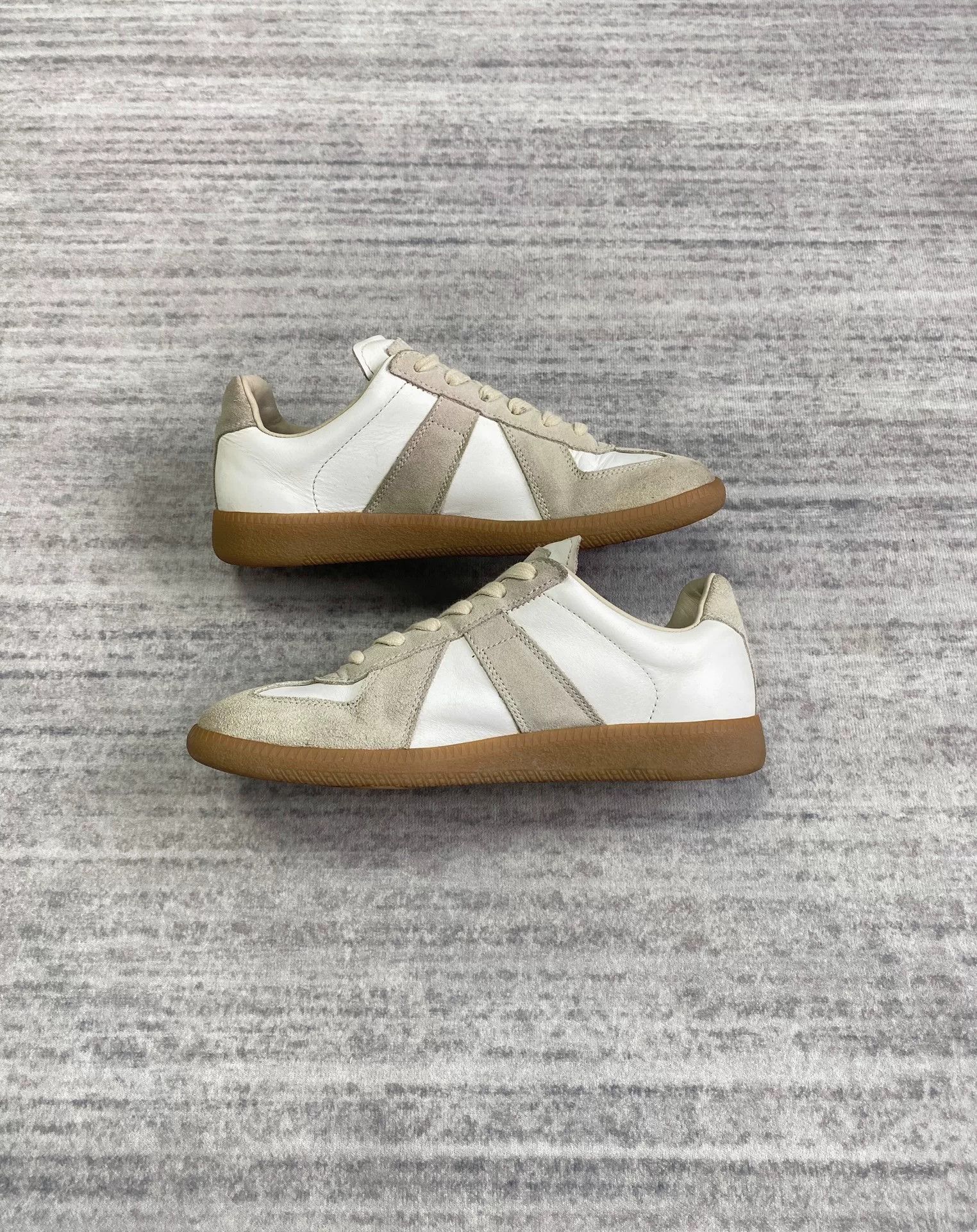 Maison Margiela Maison Margiela Beige Athletic Shoes Size 36.5 Size US 5.5 / EU 38 - 4 Thumbnail