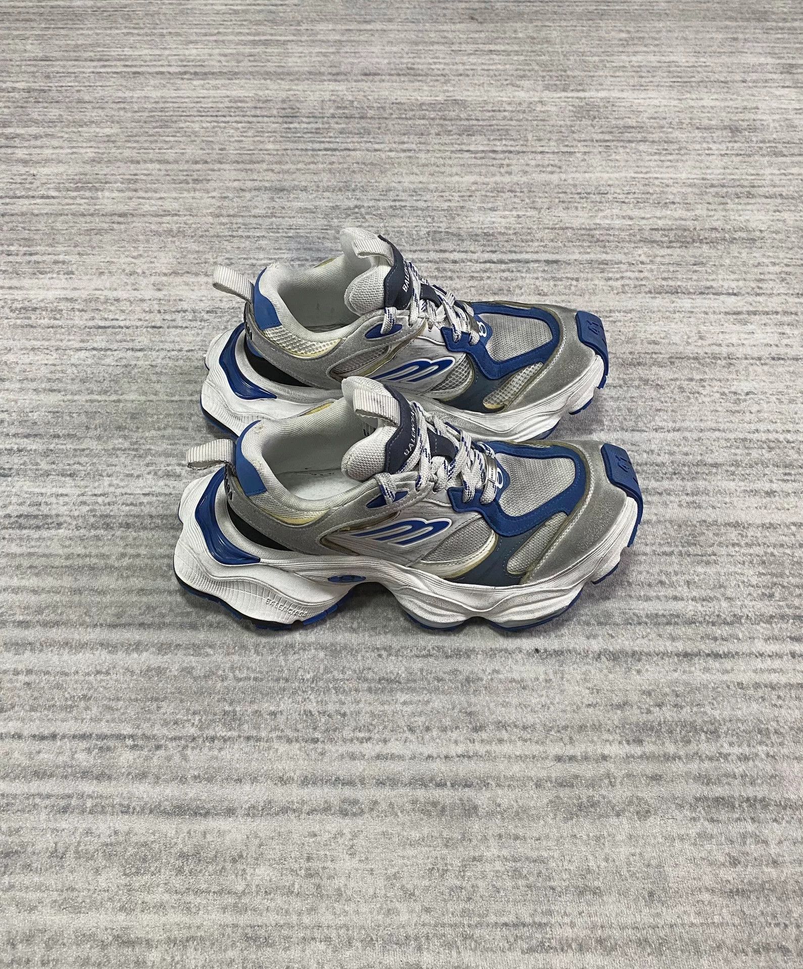 Balenciaga Balenciaga White Blue Thick Sole Dad Sneakers Size US 8 / EU 41 - 2 Thumbnail