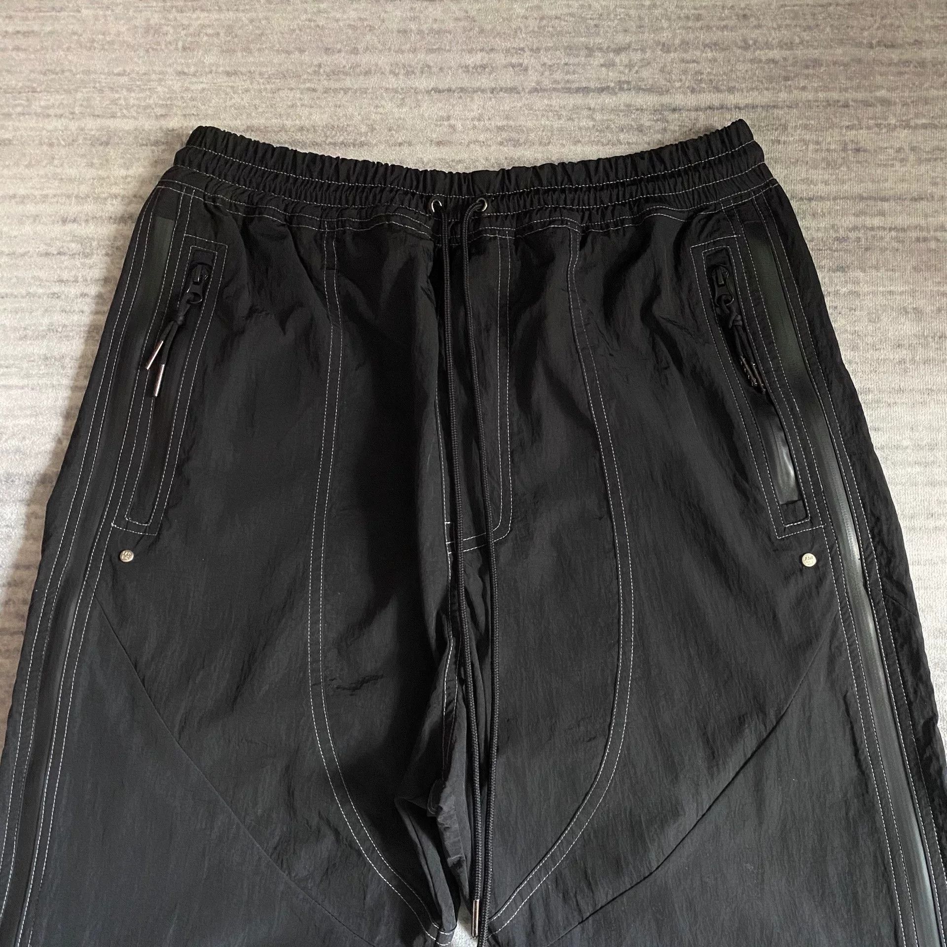 Far Afield black and white panel athletic pants Size US 30 / EU 46 - 2 Thumbnail