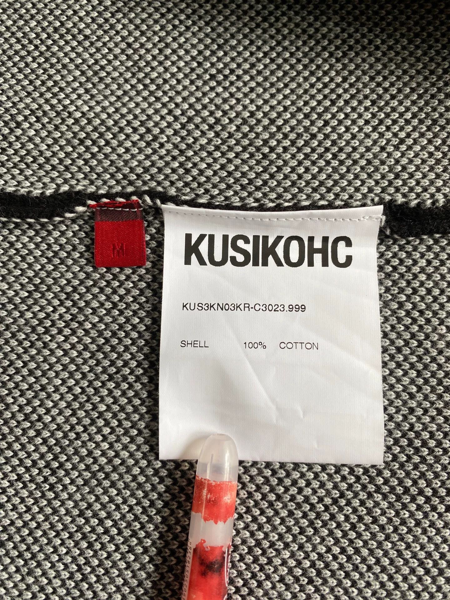 Kusikohc Kusikohc Graphic Knit Vest with Portrait Design Size US M / EU 48-50 / 2 - 6 Thumbnail