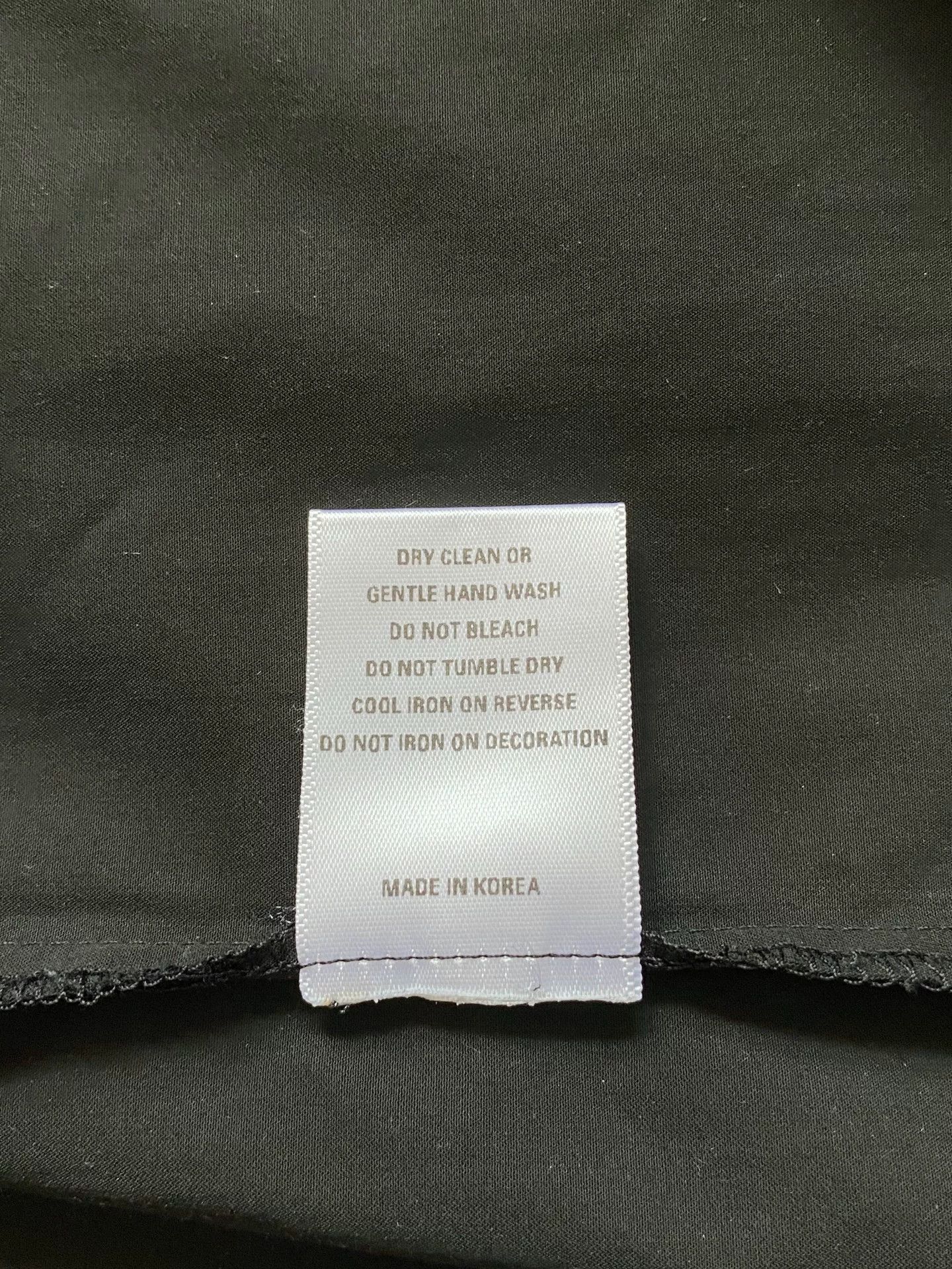 Hyein Seo black pocket shirt with hidden buttons Size US M / EU 48-50 / 2 - 7 Thumbnail