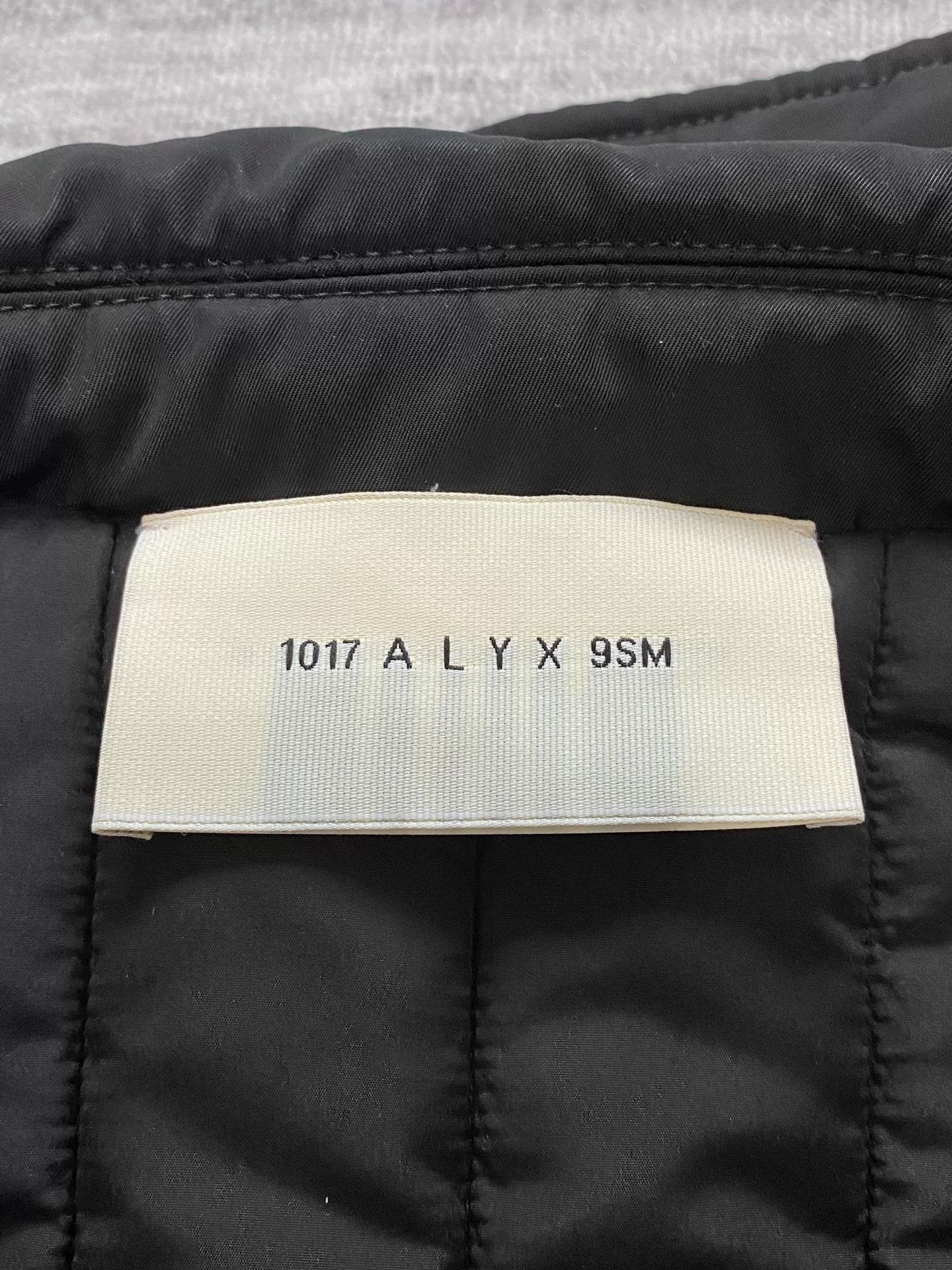 1017 ALYX 9SM black bomber jacket with hidden pockets Size US M / EU 48-50 / 2 - 5 Thumbnail