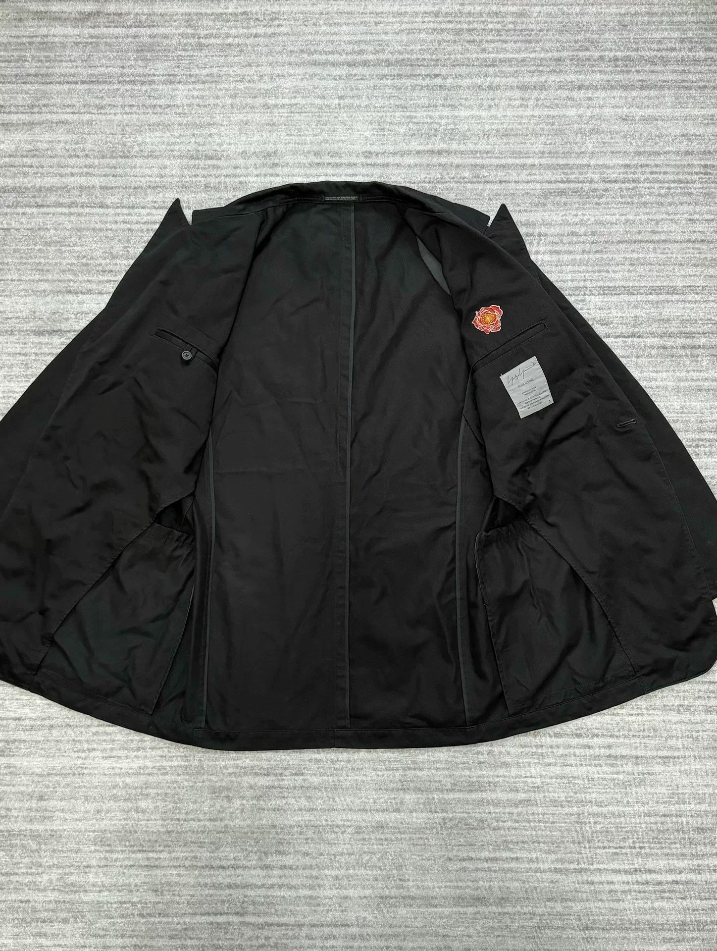 Yohji Yamamoto vintage yohji yamamoto black blazer coat Size US S / EU 44-46 / 1 - 3 Thumbnail