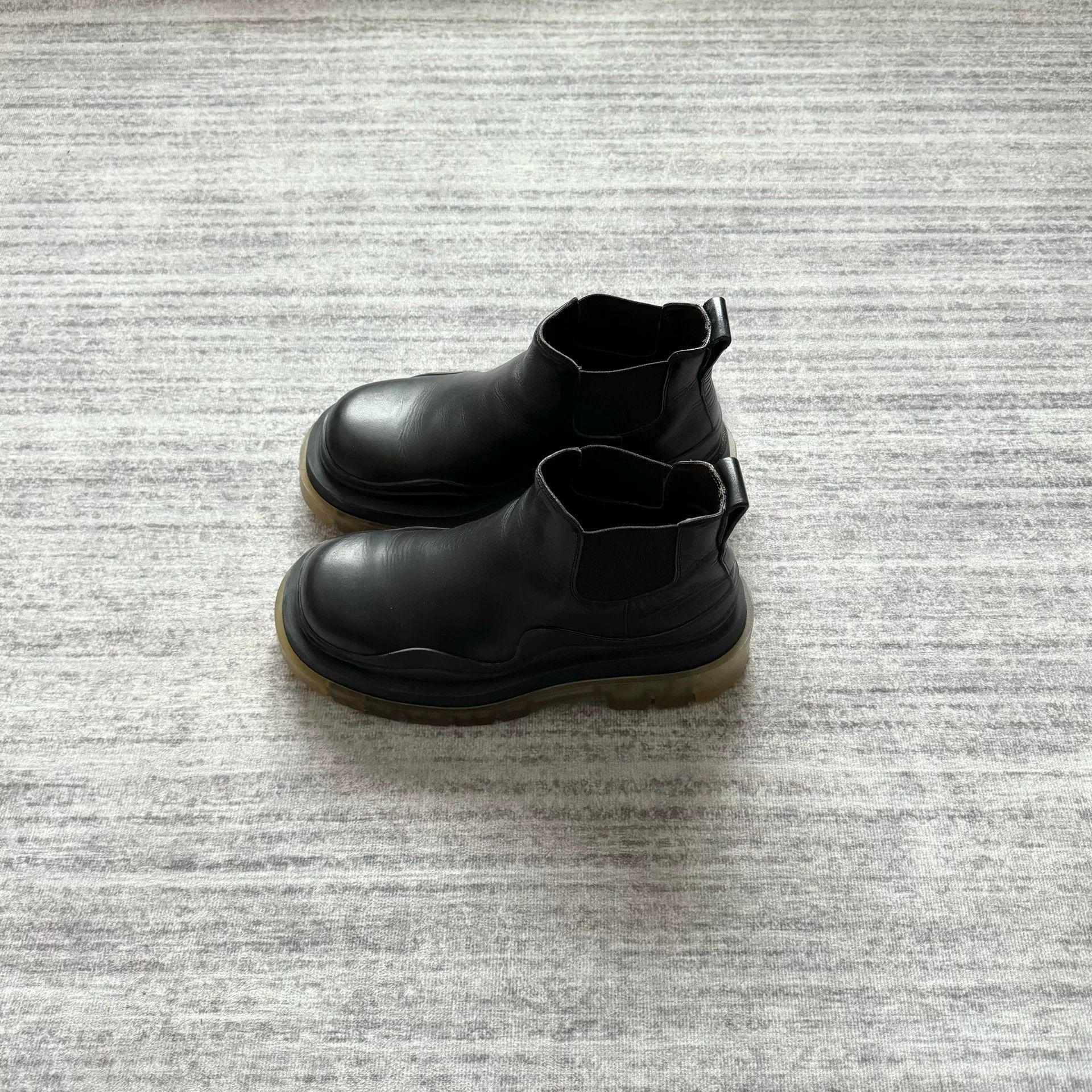 Bottega Veneta Bottega Veneta Black Platform Ankle Boots Size US 5 / IT 35 - 2 Thumbnail