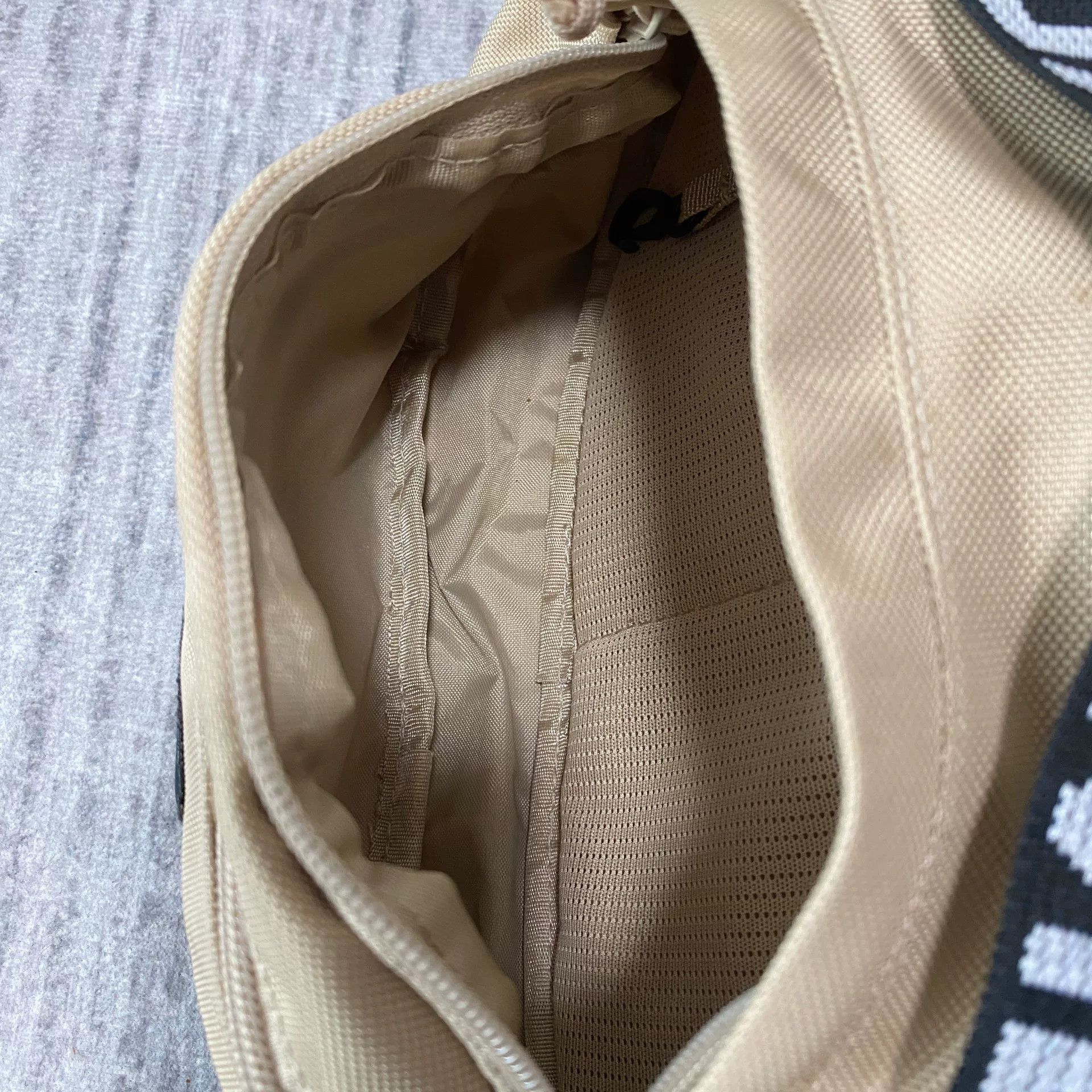 Supreme supreme khaki waist bag with shoulder strap Size ONE SIZE - 4 Thumbnail