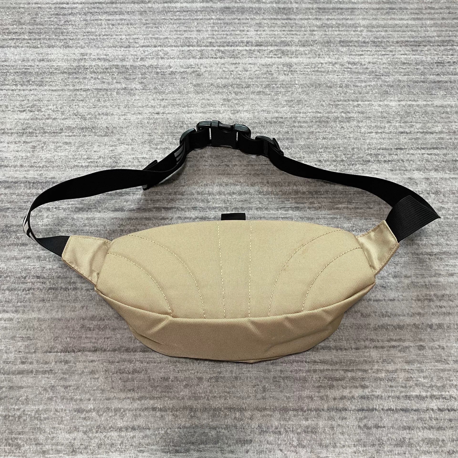 Supreme supreme khaki waist bag with shoulder strap Size ONE SIZE - 2 Thumbnail