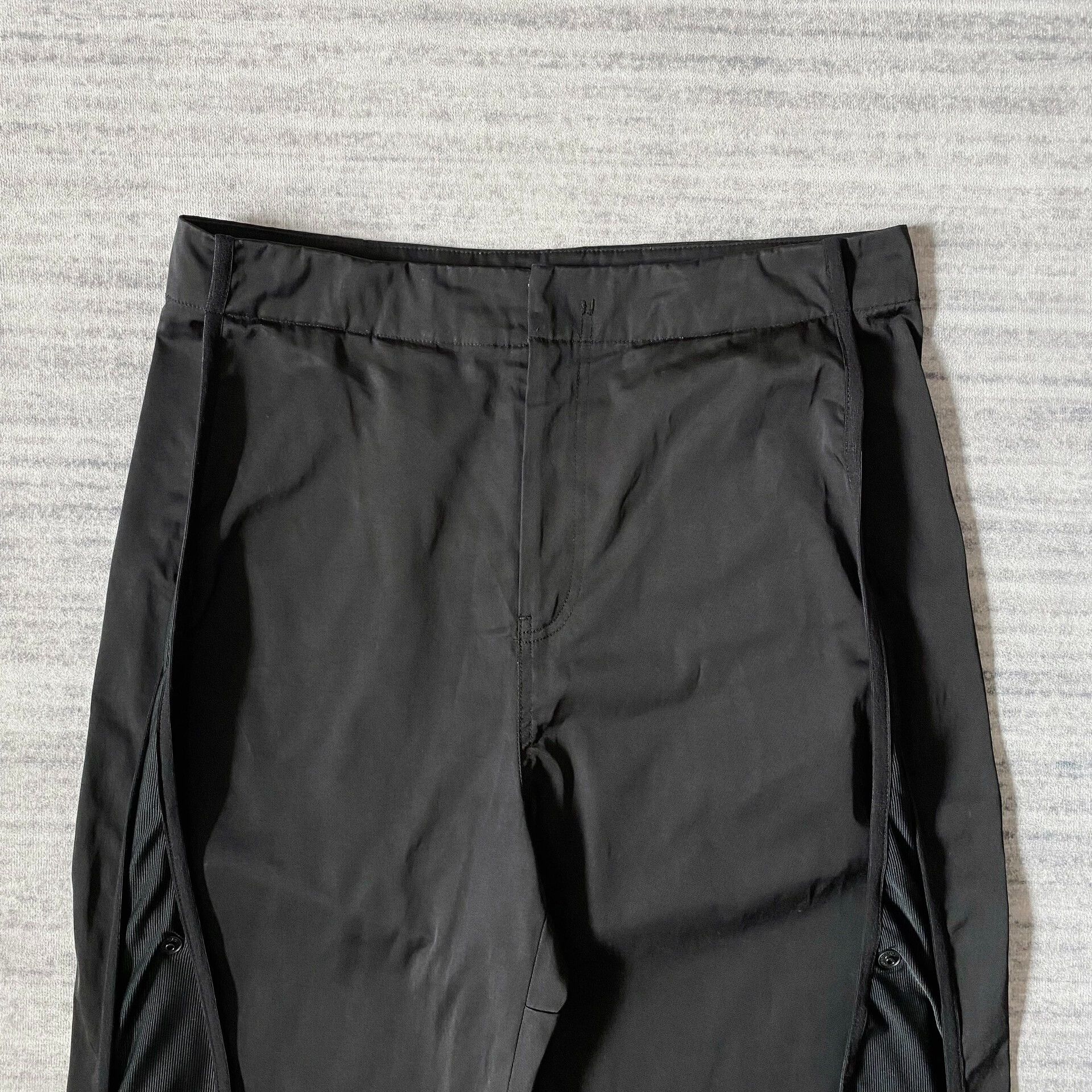 POST ARCHIVE FACTION (PAF) postarchivefaction black nylon sports pants Size US 34 / EU 50 - 2 Thumbnail