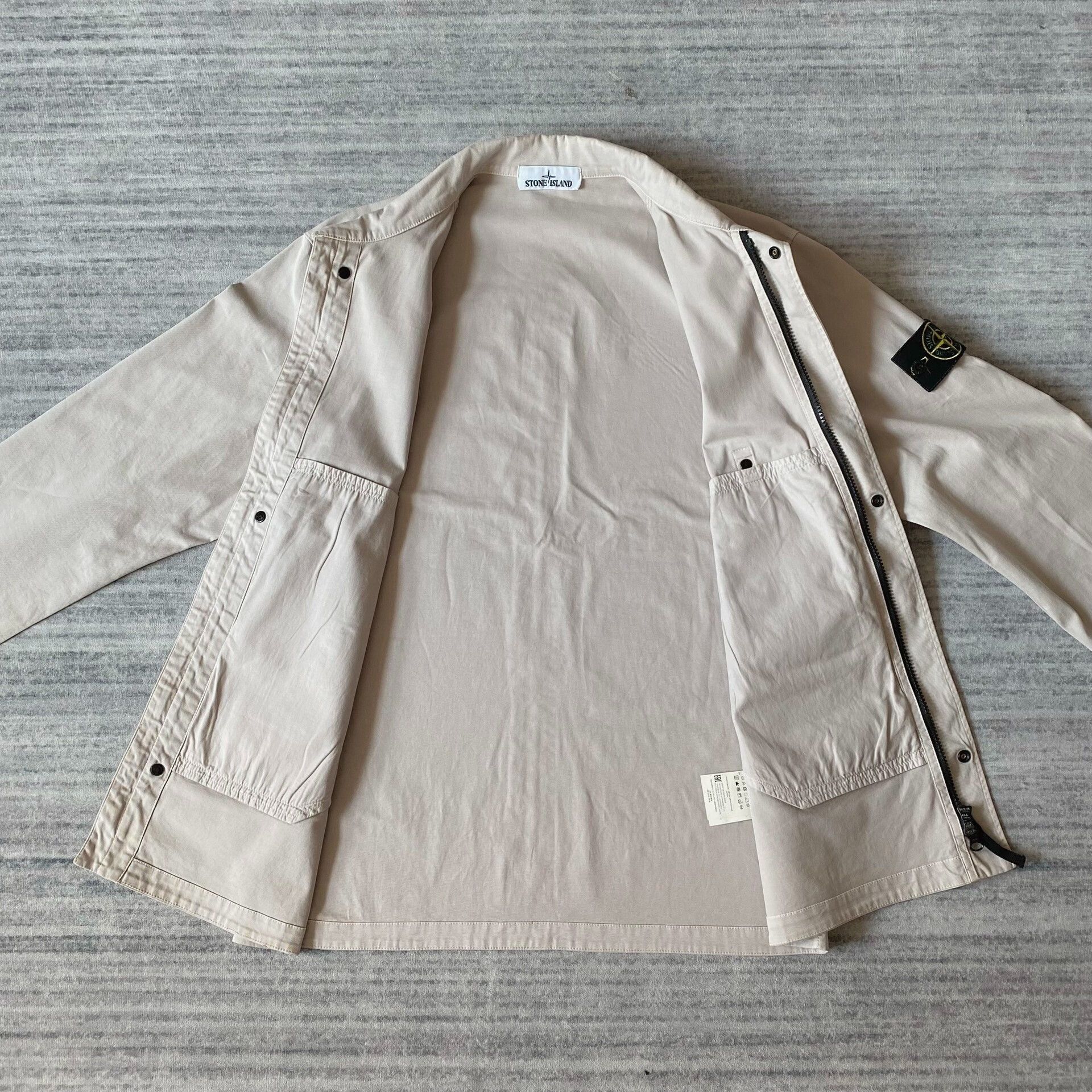 Stone Island stone island utility pocket jacket in off-white Size US L / EU 52-54 / 3 - 3 Thumbnail
