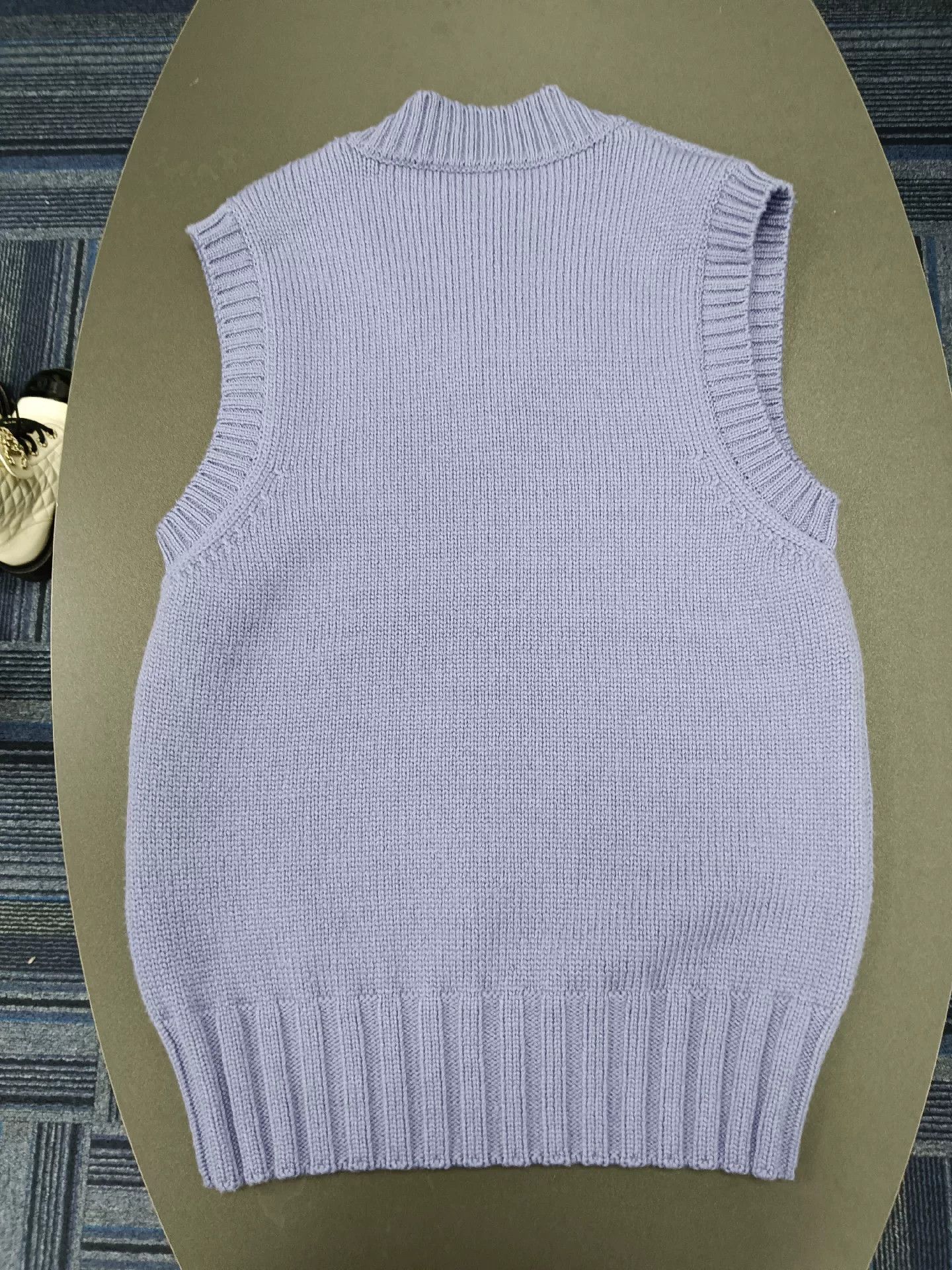 AMI ami classic logo embroidered sleeveless sweater Size M / US 6-8 / IT 42-44 - 2 Thumbnail