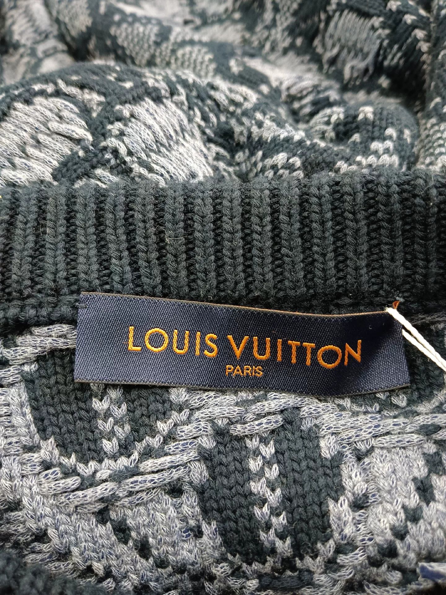 Louis Vuitton Louis Vuitton Blue Knit Sweater XXL Size Size US XXL / EU 58 / 5 - 3 Thumbnail