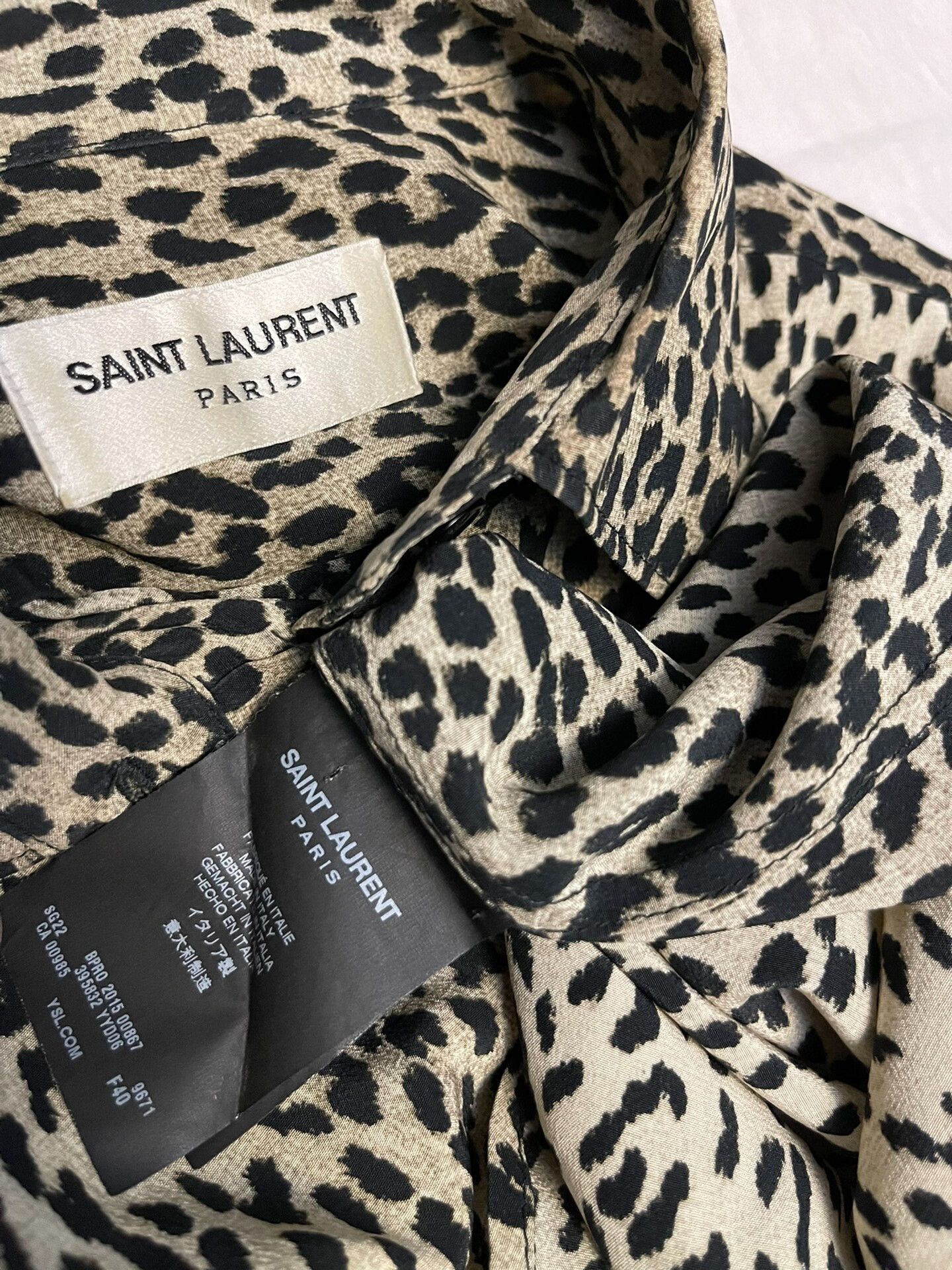 Saint Laurent Paris oversized leopard print silk shirt Size L / US 10 / IT 46 - 3 Thumbnail