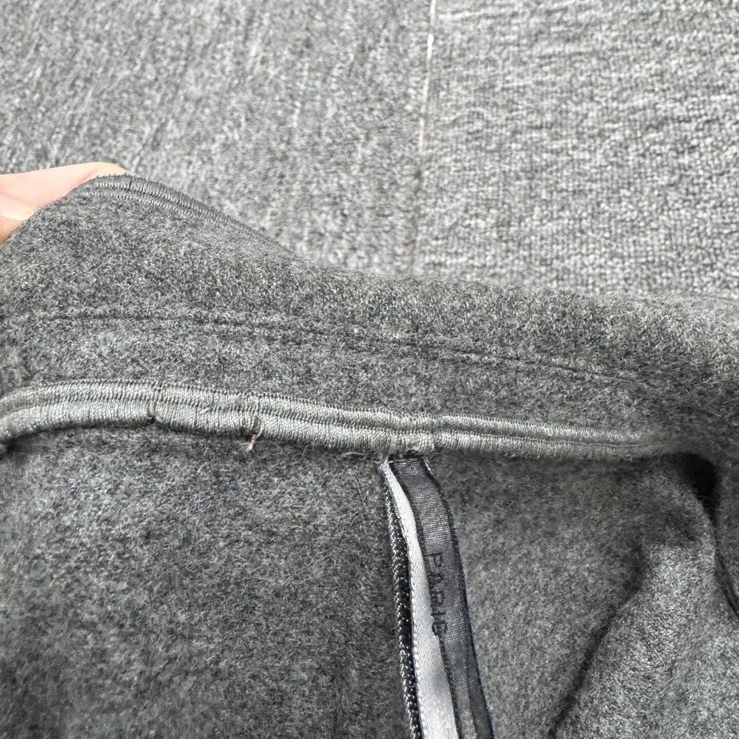 Dior Dior Cashmere Blazer in Excellent Condition Size US L / EU 52-54 / 3 - 6 Thumbnail