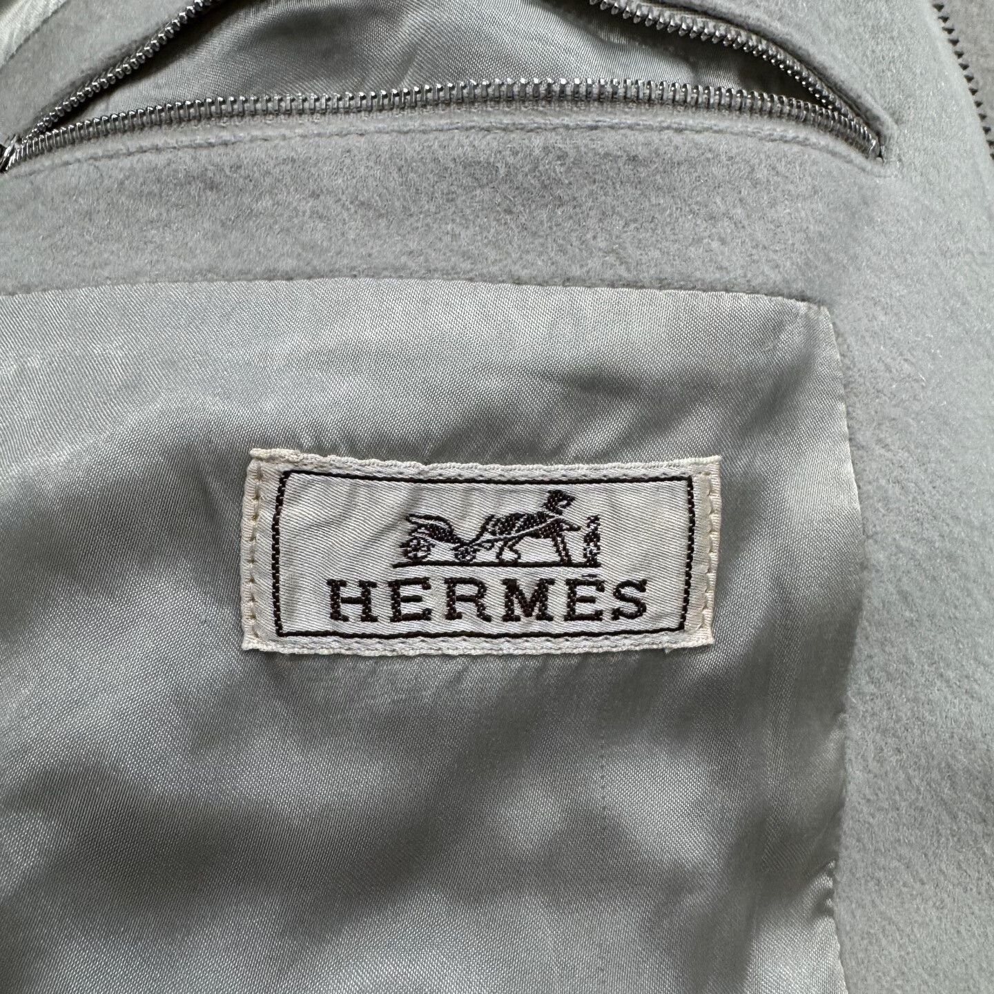 Hermes hermes down jacket in excellent condition Size US L / EU 52-54 / 3 - 3 Thumbnail
