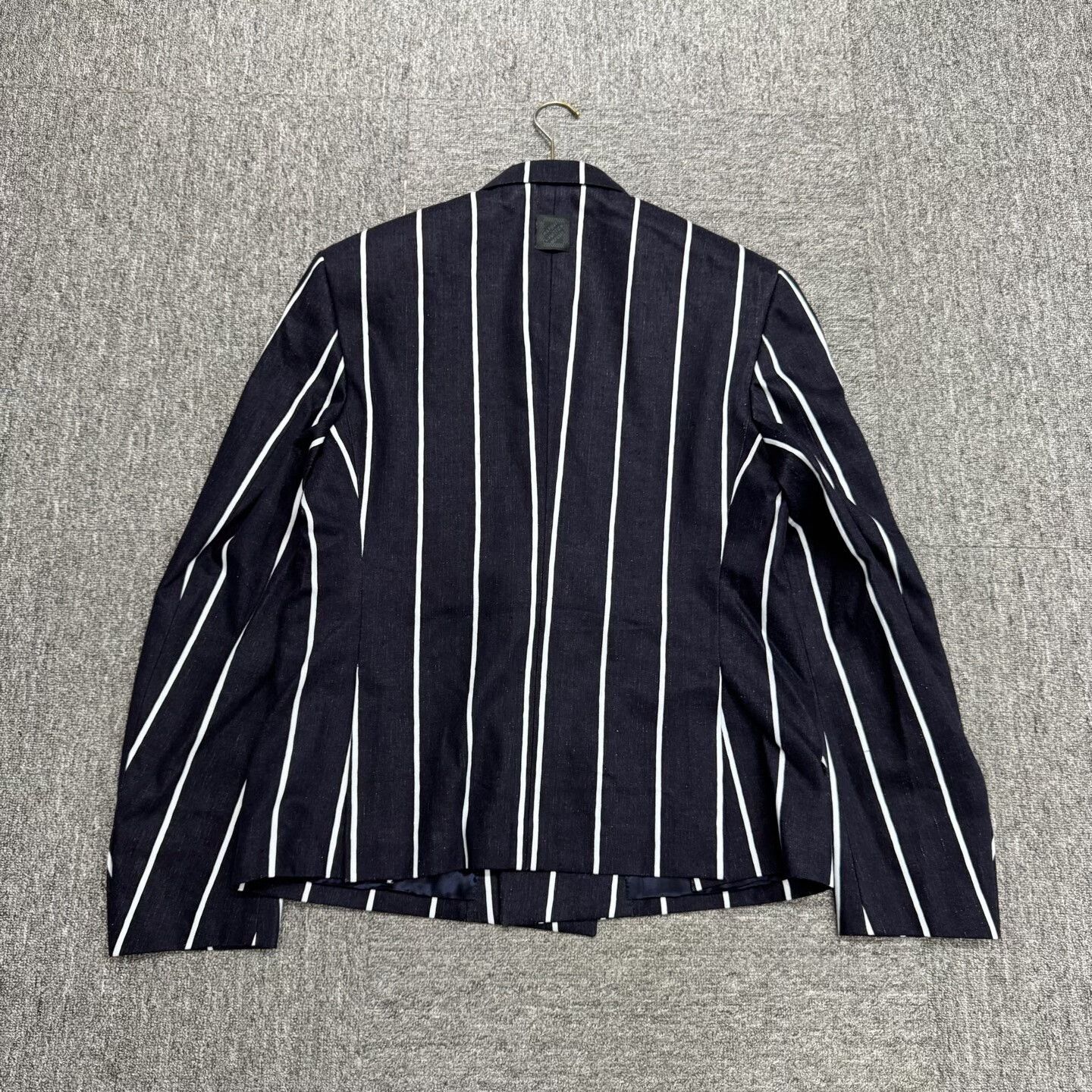 Louis Vuitton louis vuitton striped linen suit jacket Size US L / EU 52-54 / 3 - 2 Thumbnail