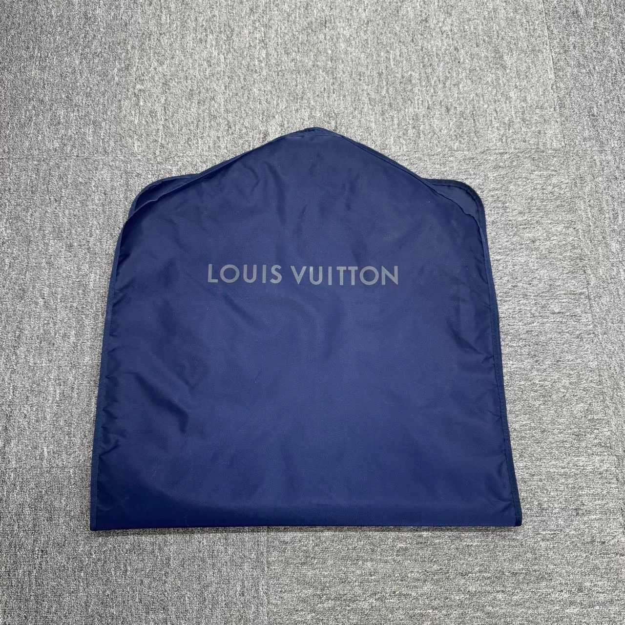 Louis Vuitton louis vuitton monogram jelly leather jacket Size US M / EU 48-50 / 2 - 7 Thumbnail