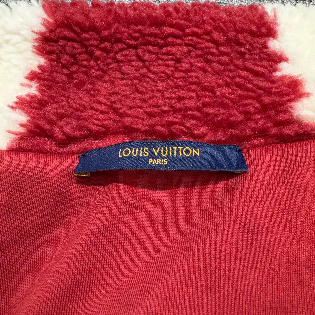 Louis Vuitton louis vuitton checkered teddy jacket Size US S / EU 44-46 / 1 - 3 Thumbnail