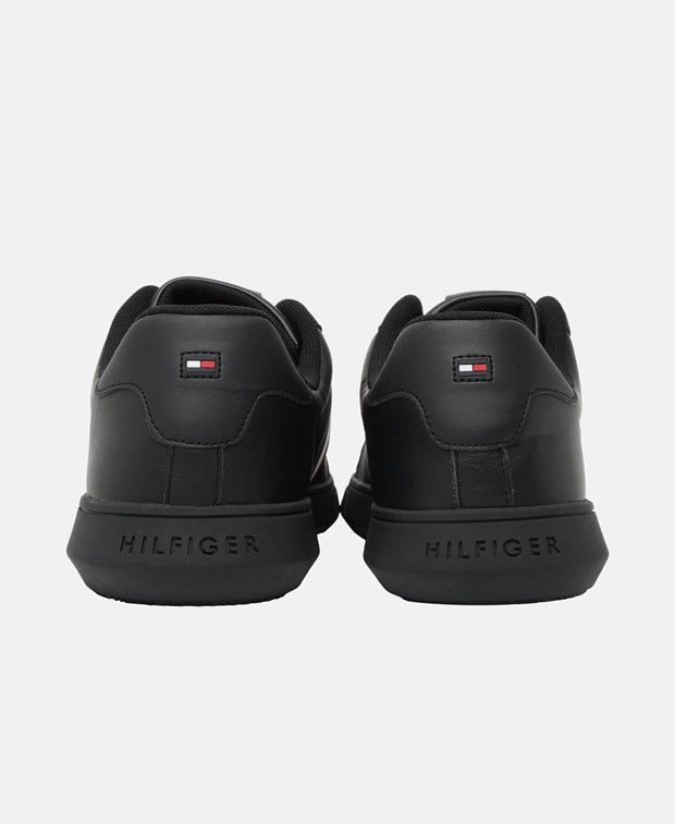 Tommy Hilfiger Essentail Sneakers Size US 7 / EU 40 - 2 Thumbnail