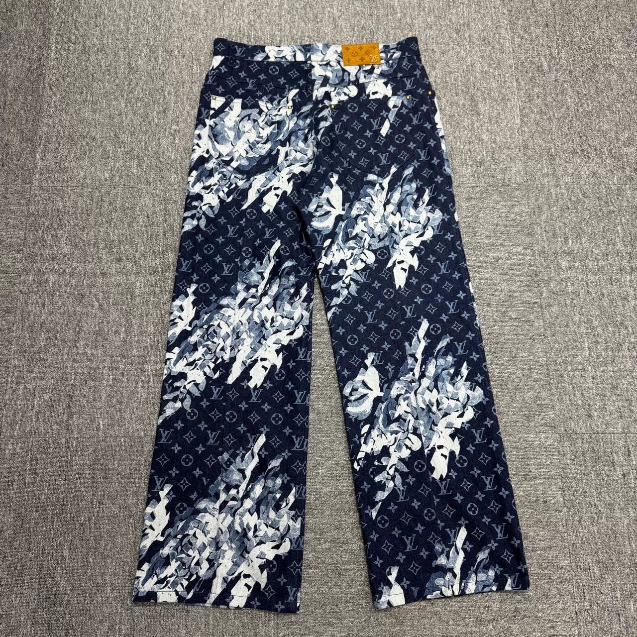 Louis Vuitton louis vuitton floral denim pants size 33 Size US 33 - 2 Thumbnail