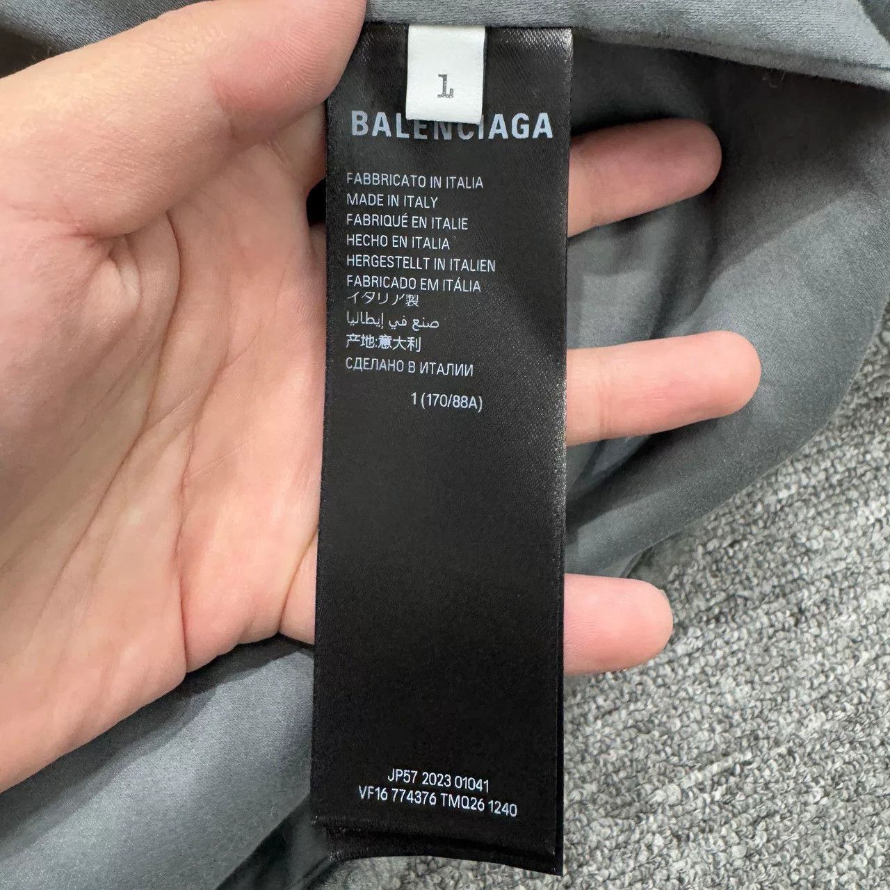 Balenciaga balenciaga gray teddy coat size 1 Size US L / EU 52-54 / 3 - 4 Thumbnail