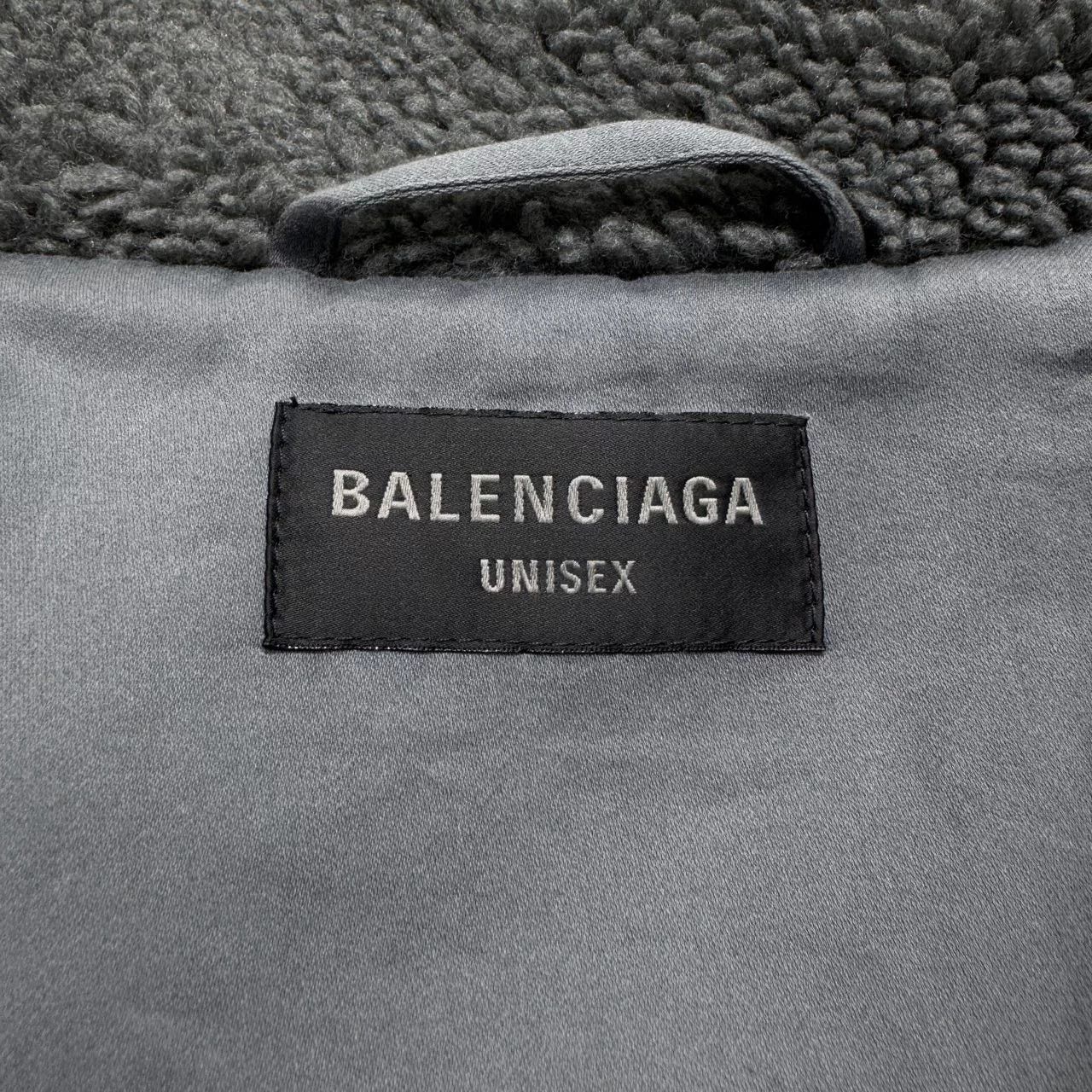 Balenciaga balenciaga gray teddy coat size 1 Size US L / EU 52-54 / 3 - 3 Thumbnail