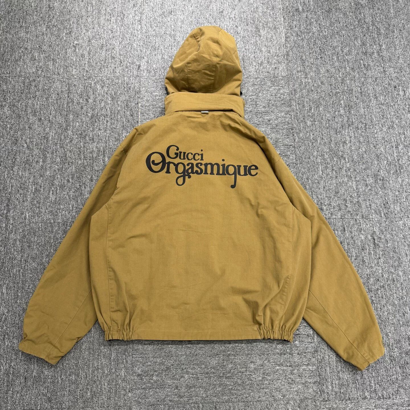 Gucci gucci reversible hooded jacket in brown Size US L / EU 52-54 / 3 - 4 Thumbnail