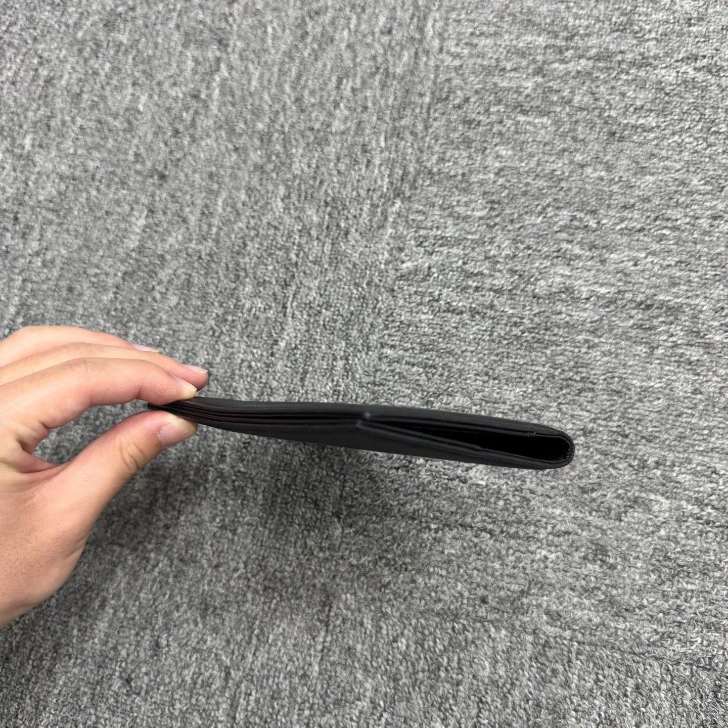 Chanel Chanel Black Leather Passport Holder Size ONE SIZE - 4 Thumbnail