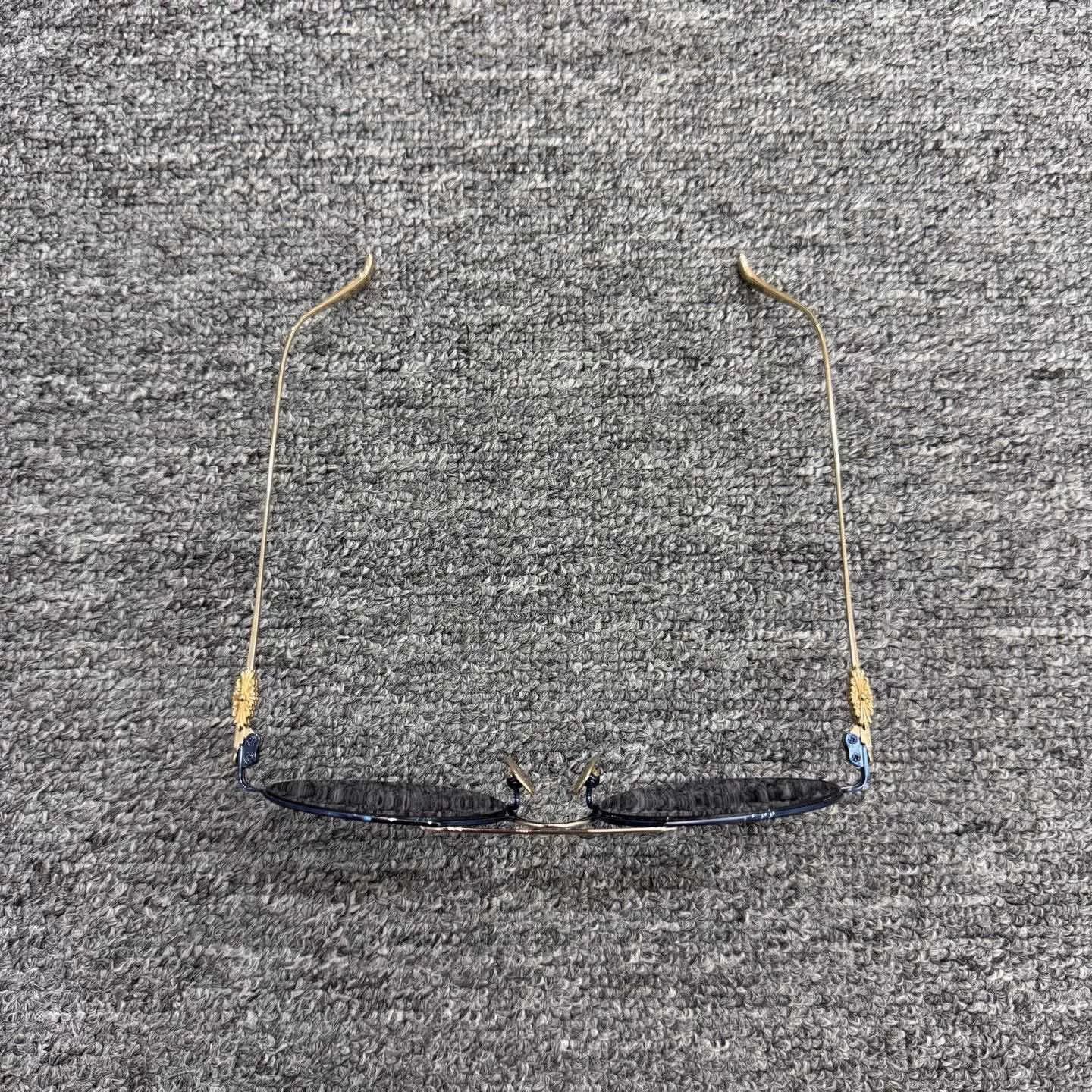 Chrome Hearts chrome hearts cross sunglasses Size ONE SIZE - 2 Thumbnail