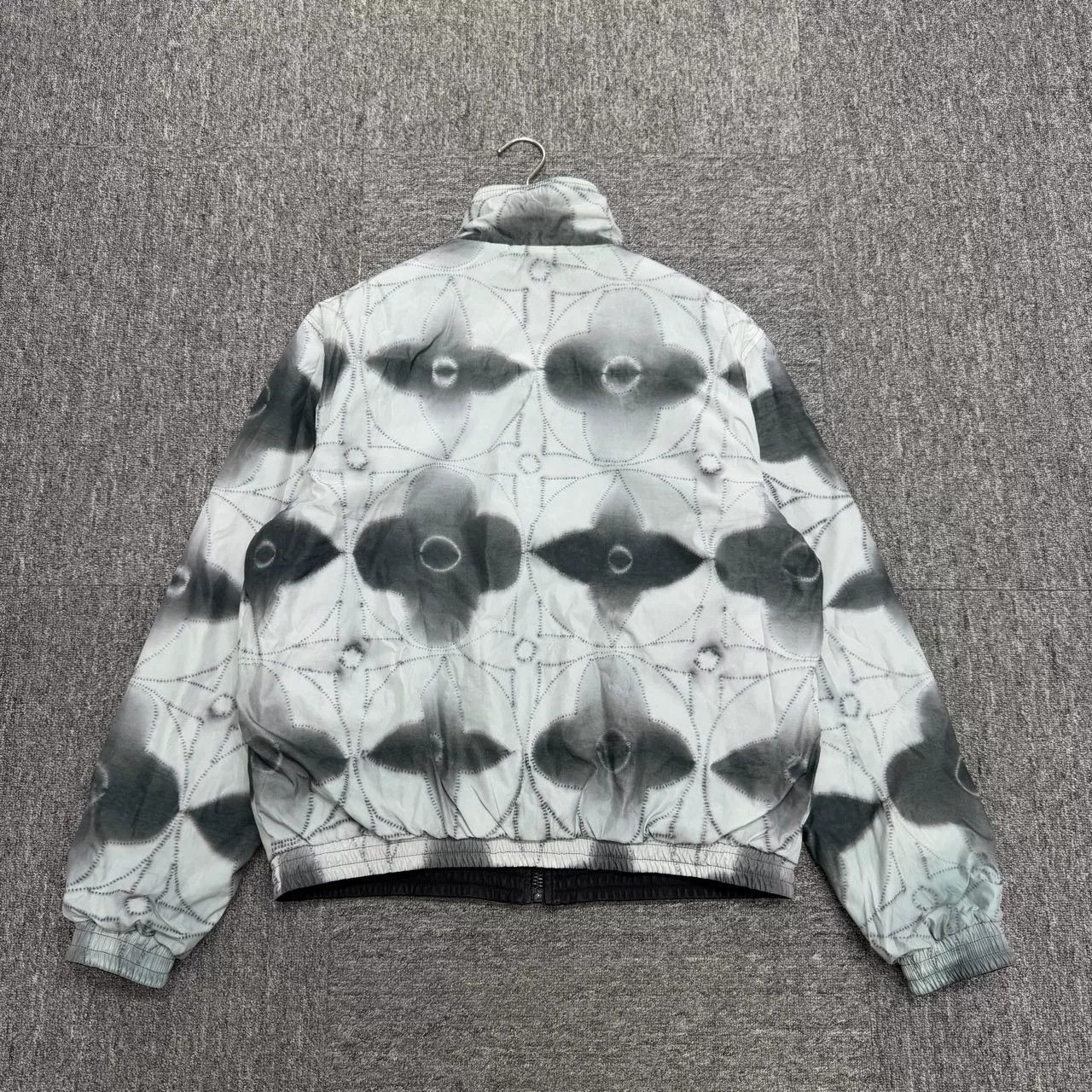 Louis Vuitton louis vuitton reversible ink flower leather jacket Size US L / EU 52-54 / 3 - 4 Thumbnail