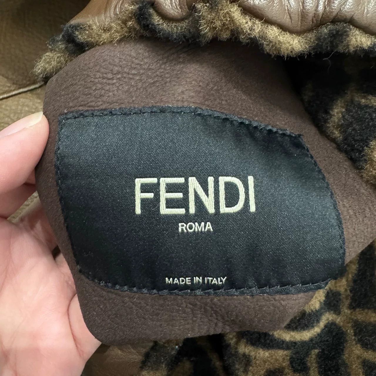 Fendi Fendi Reversible Leather and Fur Coat Size US L / EU 52-54 / 3 - 5 Thumbnail
