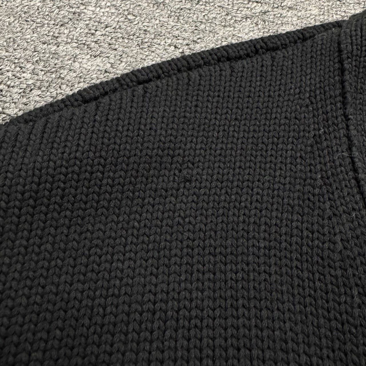 Givenchy givenchy limited edition flame knitwear Size US S / EU 44-46 / 1 - 6 Thumbnail