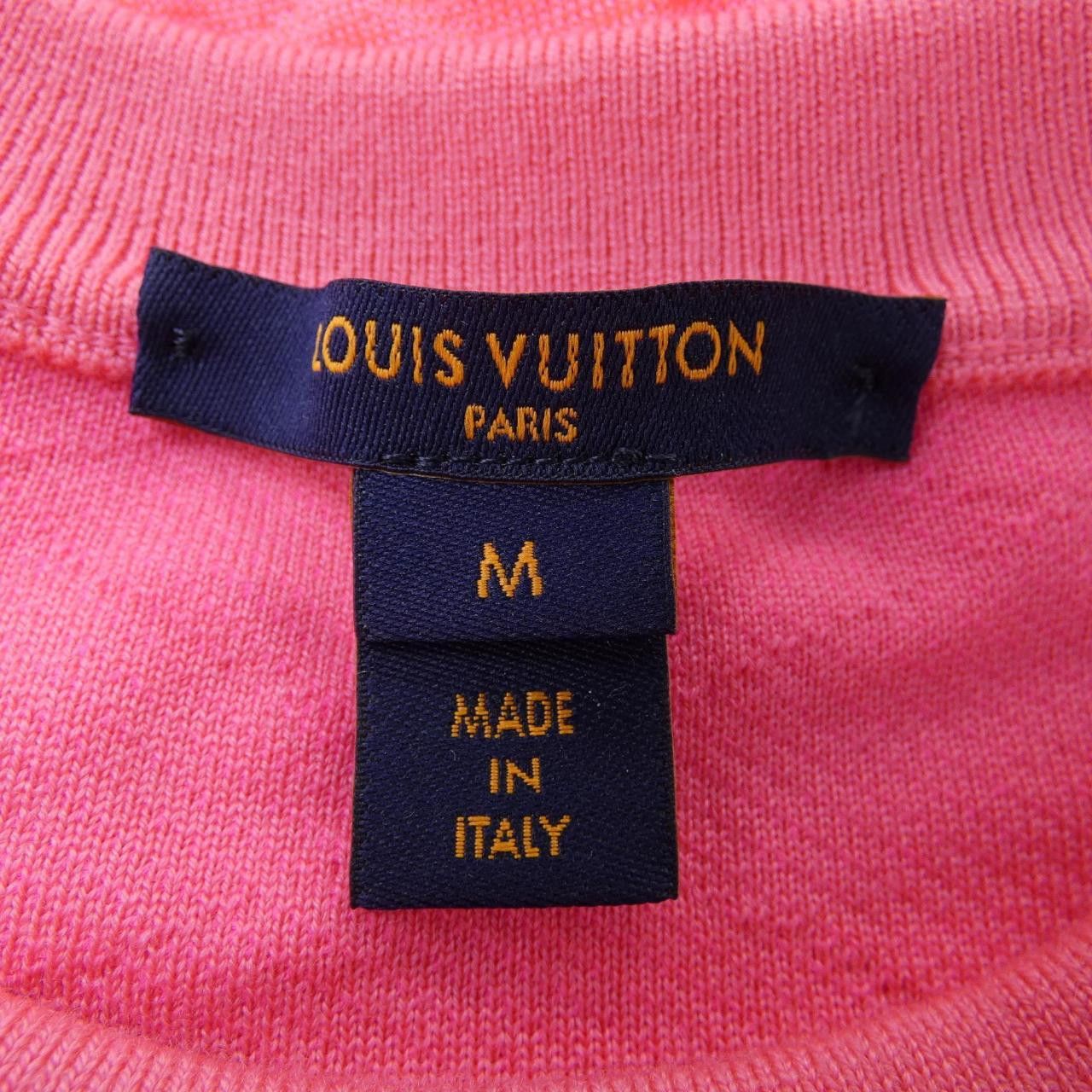 Louis Vuitton Louis Vuitton Louis Vuitton Quilted Pullover Top Cotton Tops FNKL06PT9 DUTY FREE for USA Size ONE SIZE - 5 Thumbnail