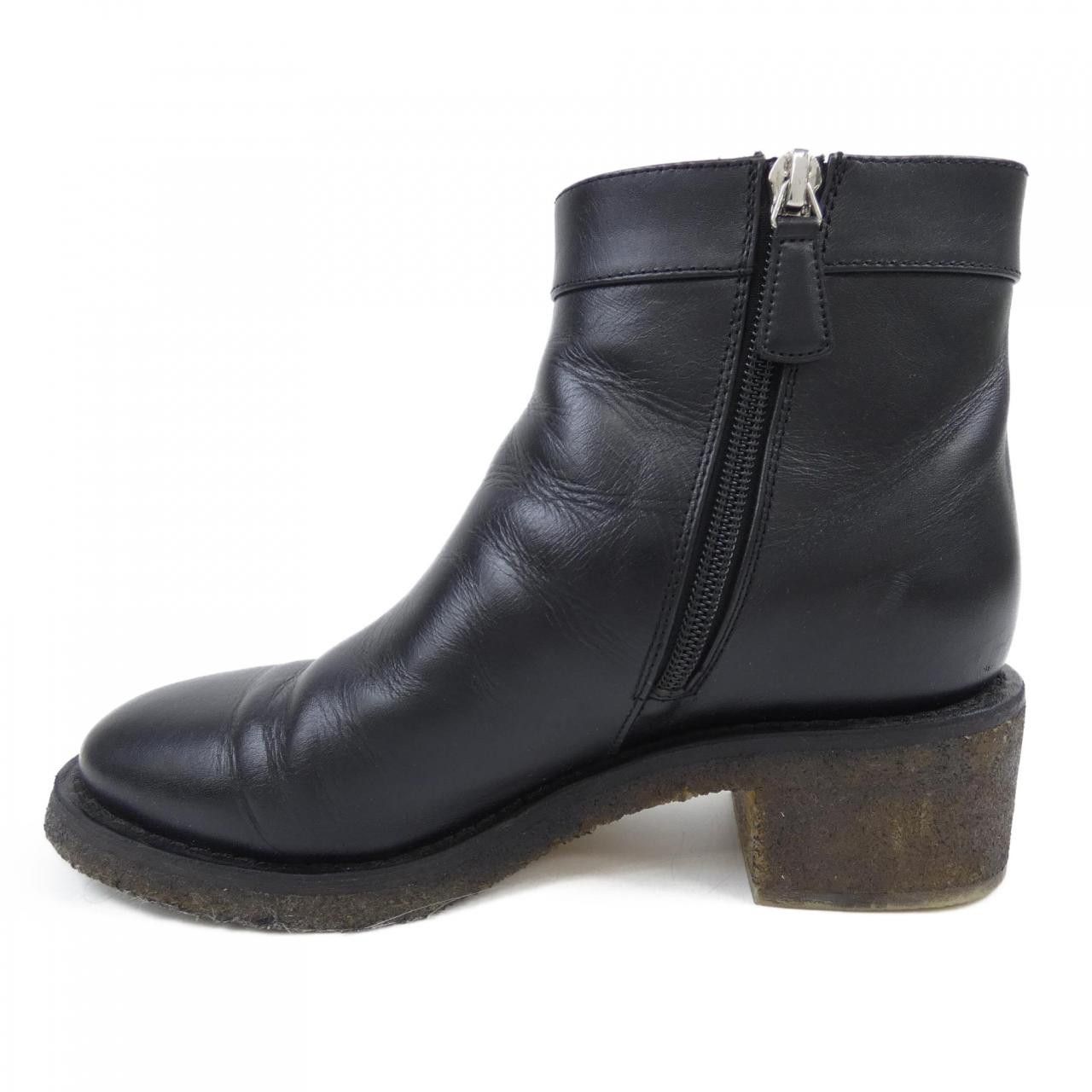 Chanel Chanel Chanel Turnlock Boots Leather Shoes G31204X47535 DUTY FREE for USA Size ONE SIZE - 2 Thumbnail